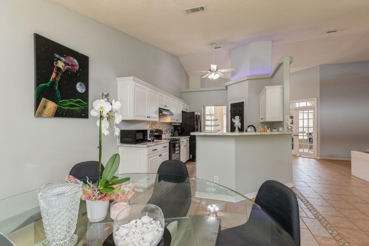 WOODSIDE ESTATES II - Residential