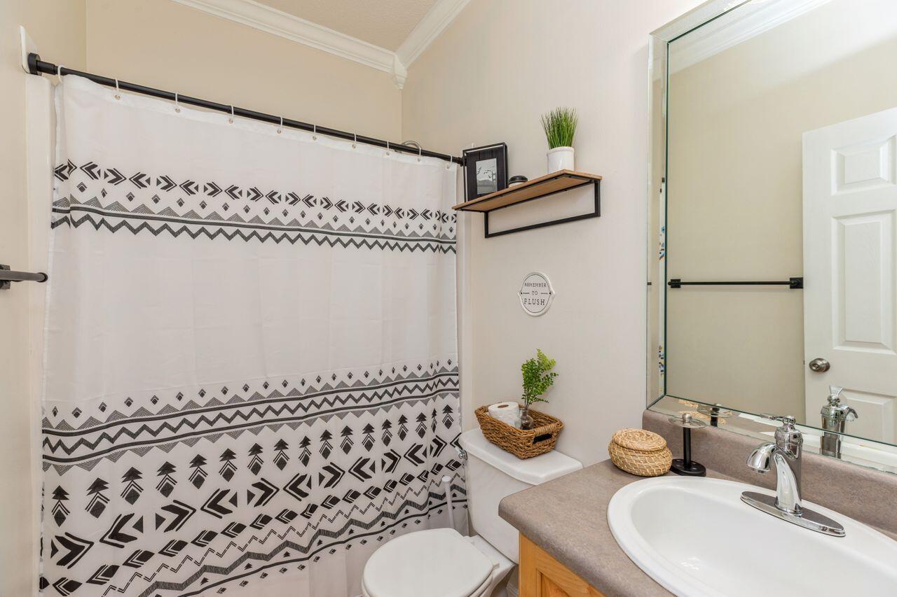 WOODSIDE ESTATES II - Residential