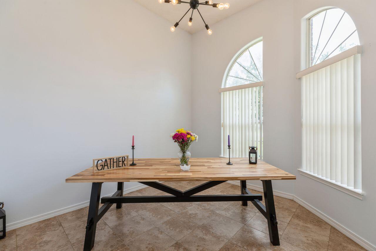 WOODSIDE ESTATES II - Residential