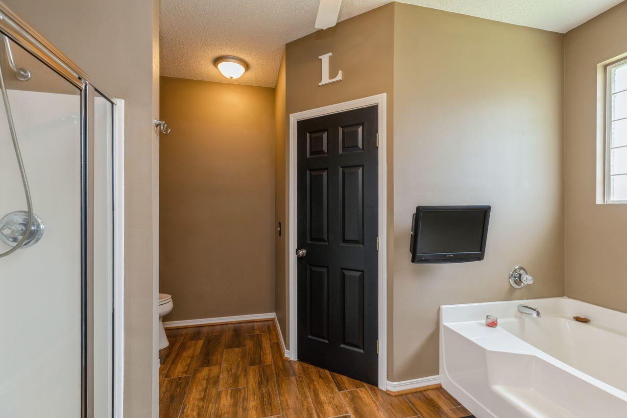 WOODSIDE ESTATES II - Residential