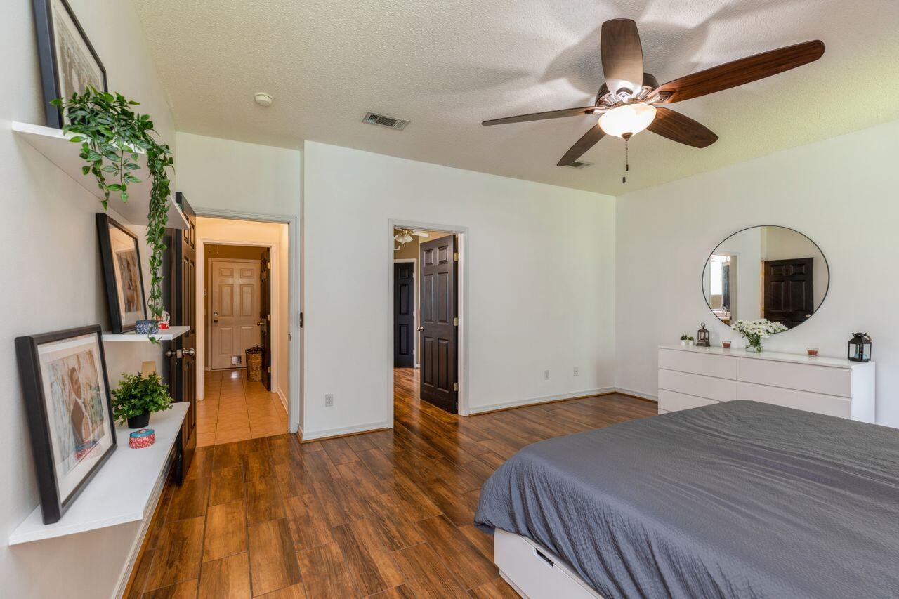 WOODSIDE ESTATES II - Residential