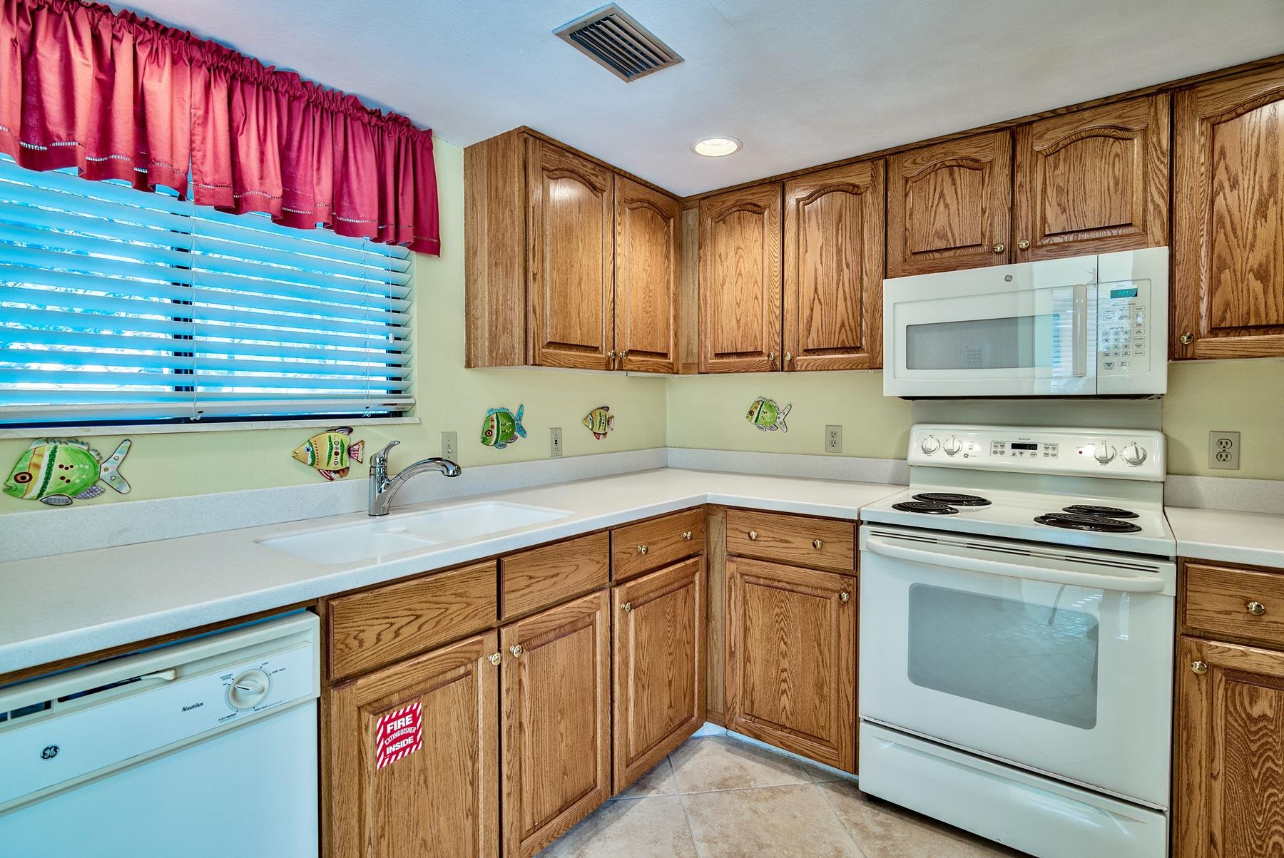 FAIRWAYS AT SANDESTIN PH 2 - Residential