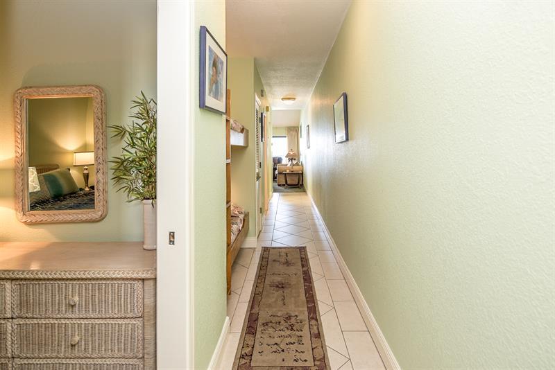 DESTIN BEACH CLUB - Residential