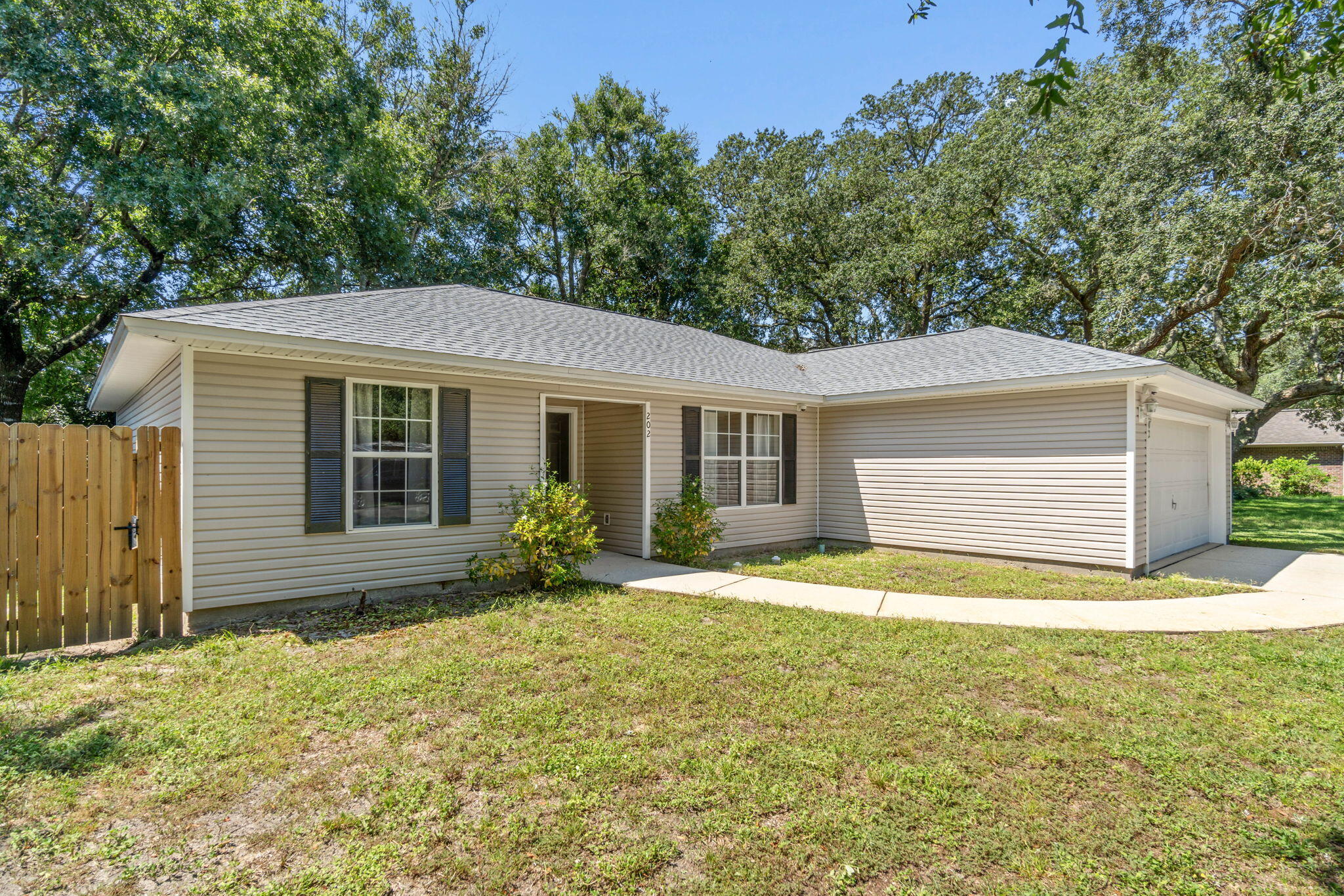 BRADYS S/D - Residential