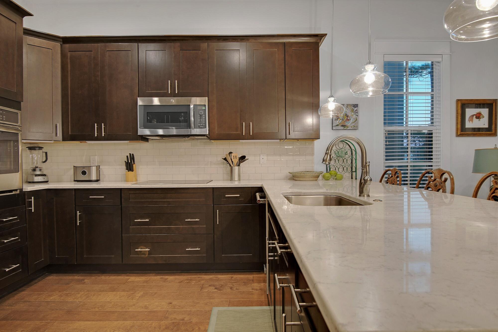 VILLA LAGO - Residential