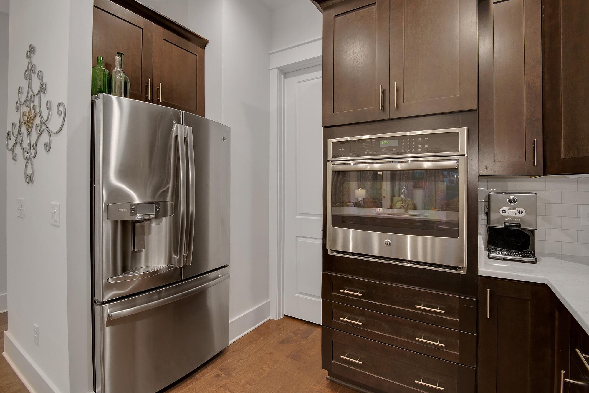 VILLA LAGO - Residential