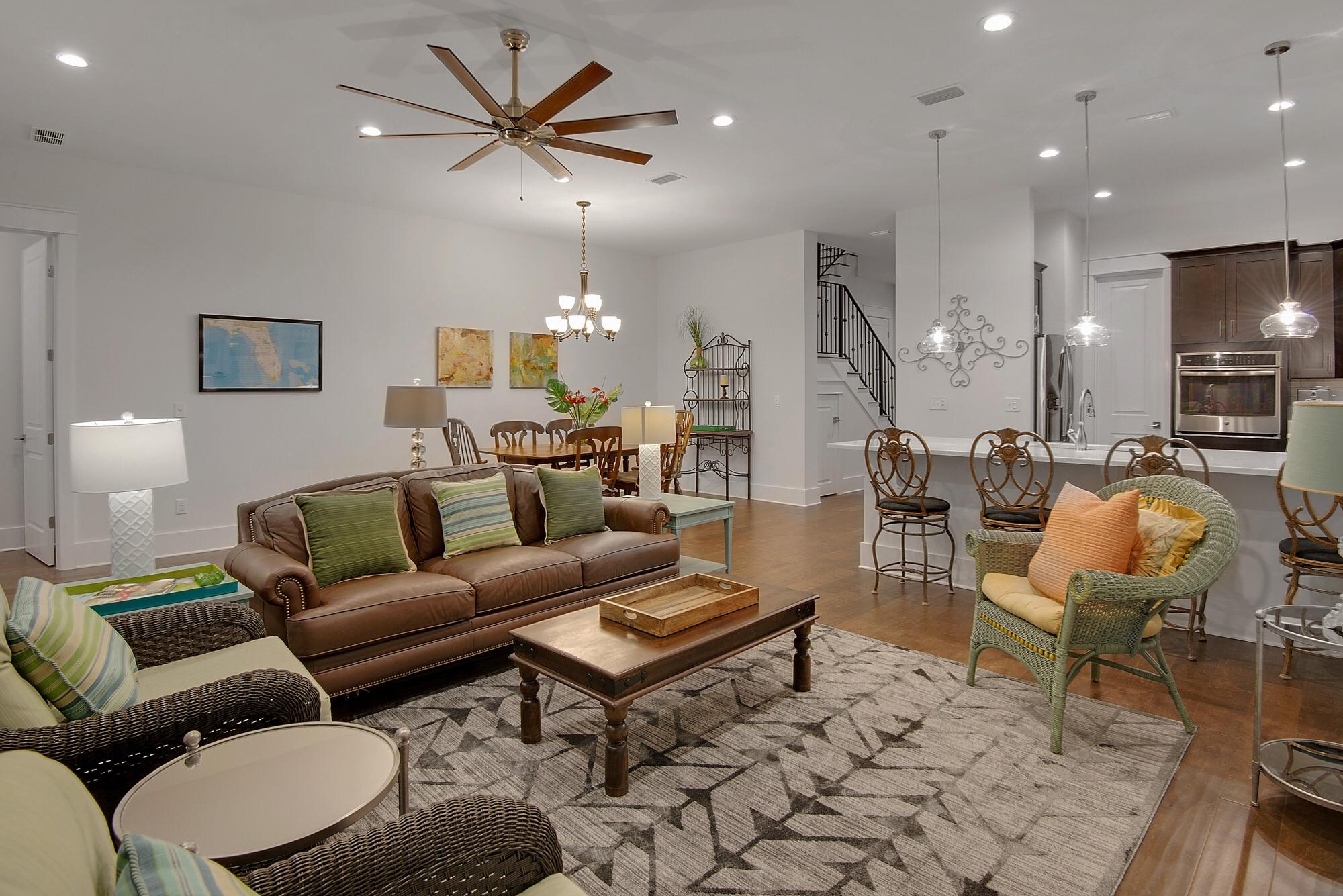 VILLA LAGO - Residential