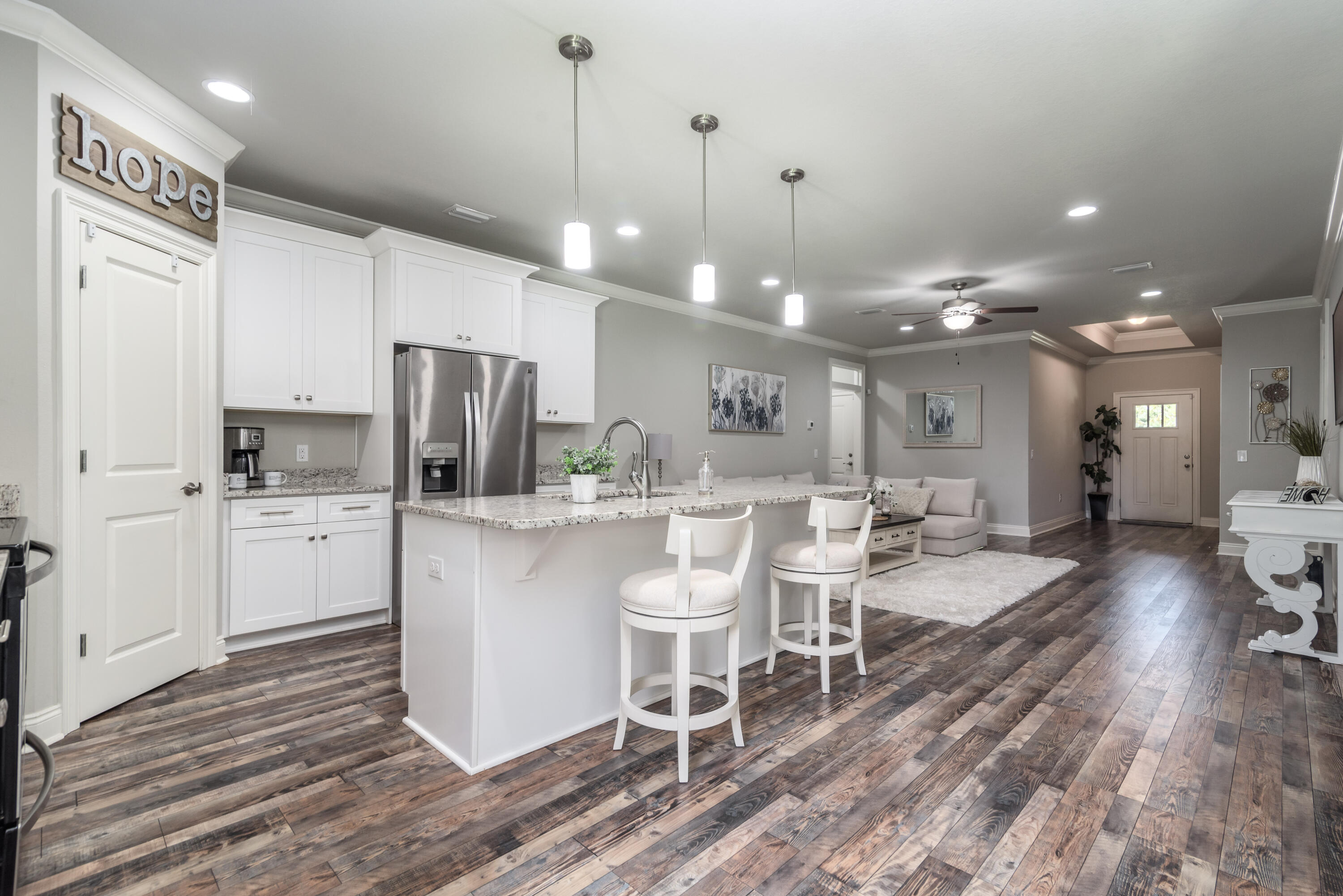 NAVARRE S/D 2ND ADDN - Residential