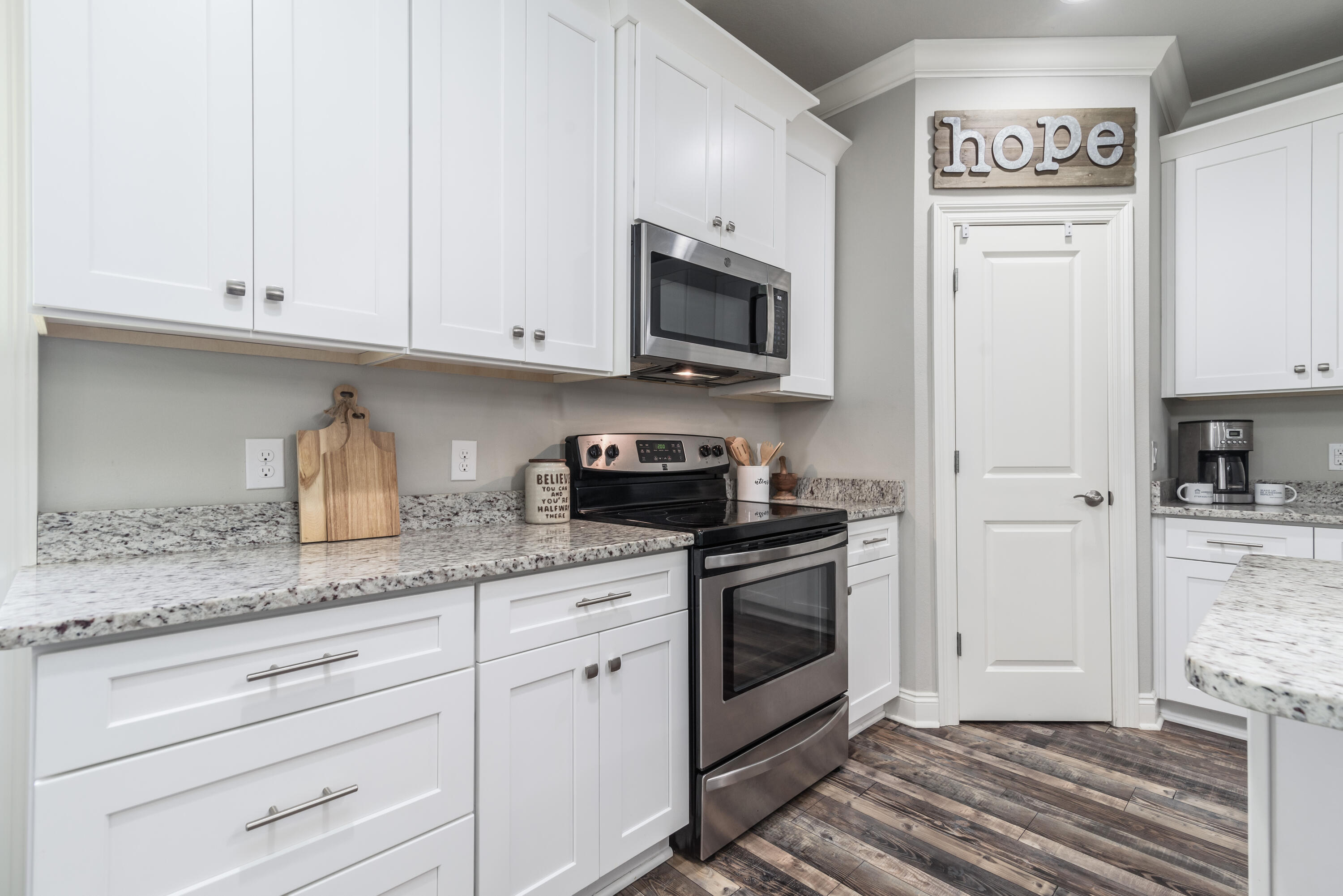 NAVARRE S/D 2ND ADDN - Residential