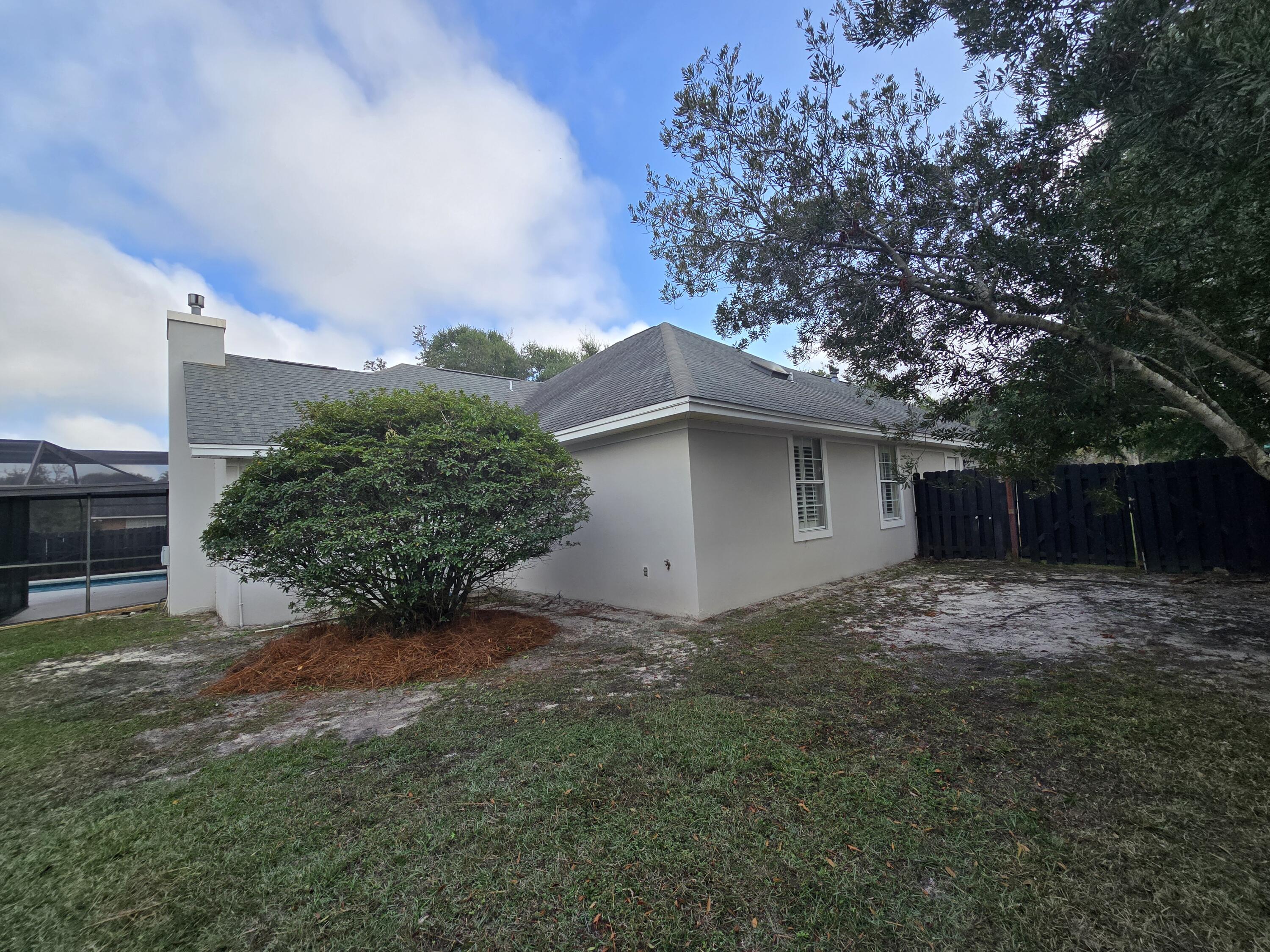 WINDSOR FOREST - Residential