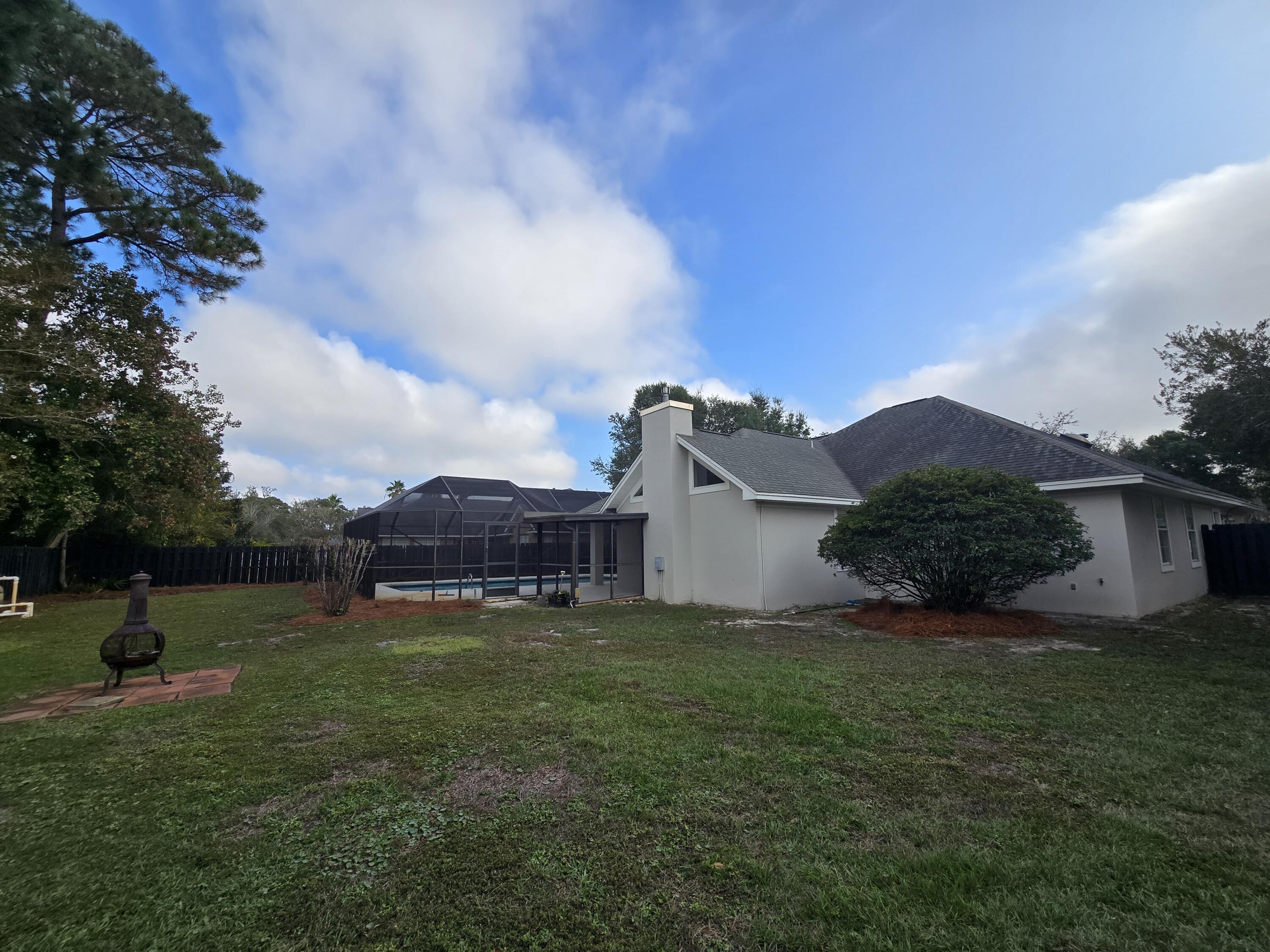 WINDSOR FOREST - Residential