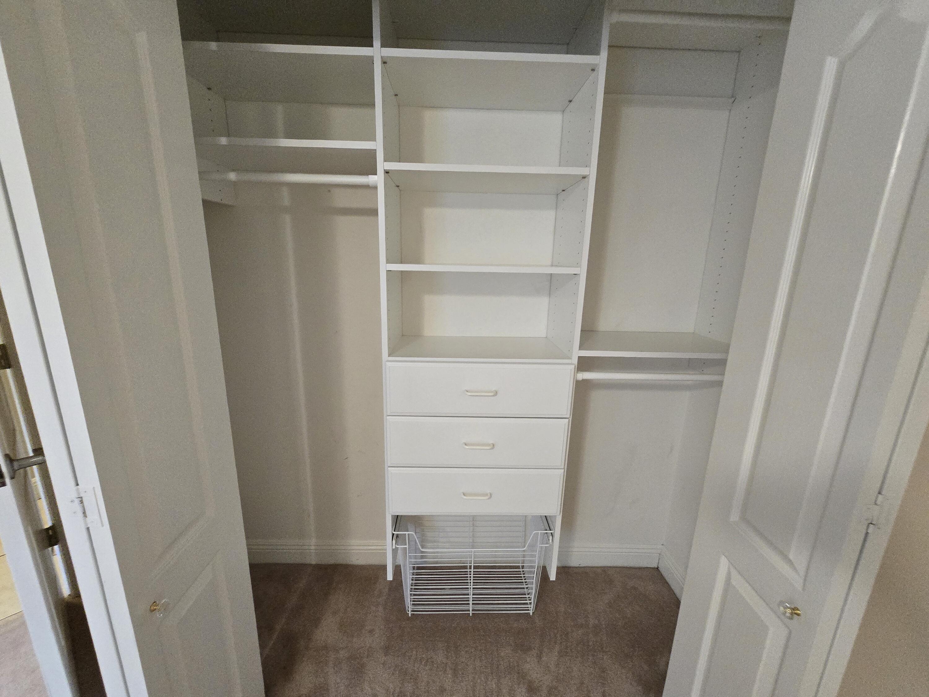 WINDSOR FOREST - Residential