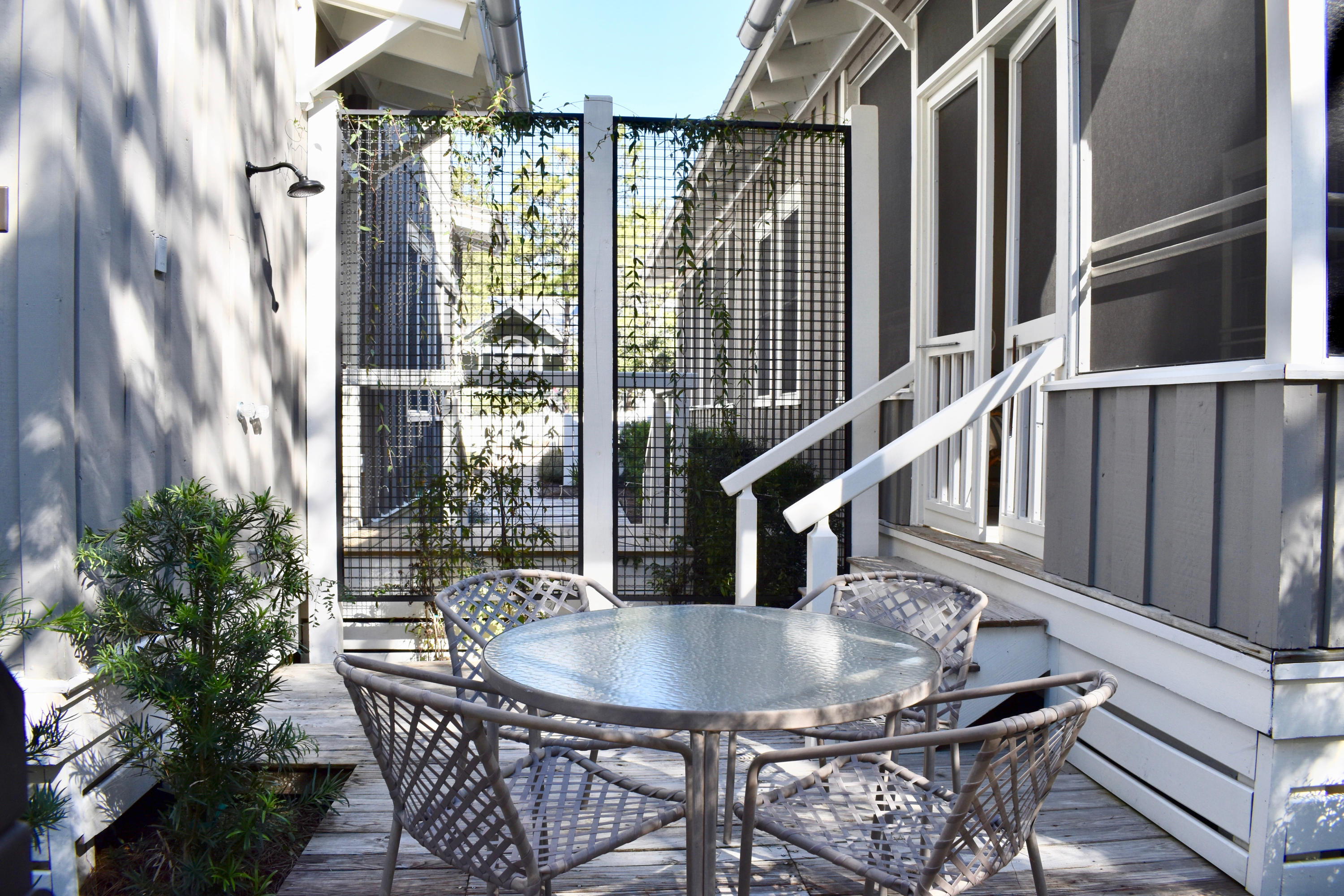 SEASIDE 04 - Residential
