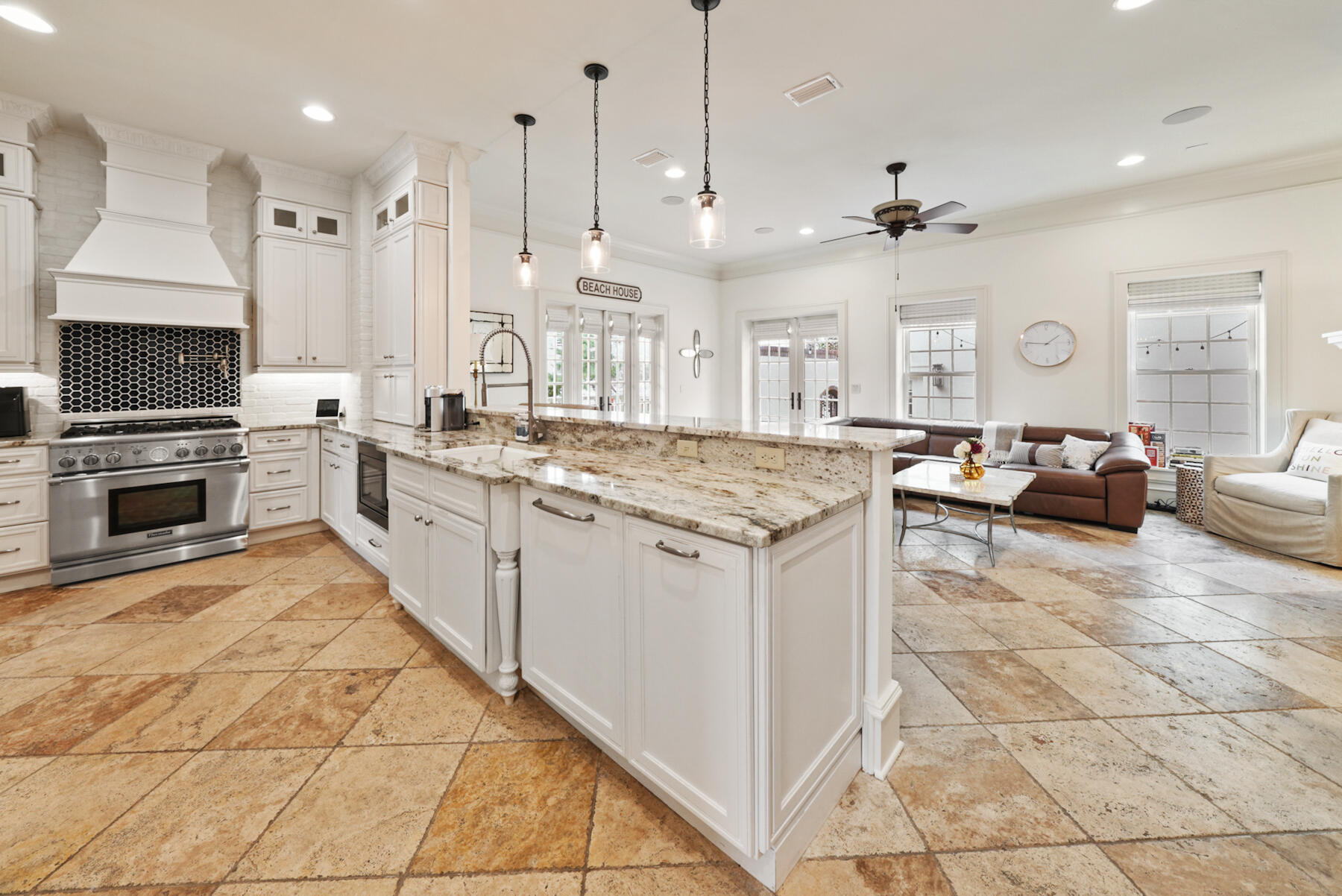 PROMINENCE/LUXURY TOWNHOMES - Residential