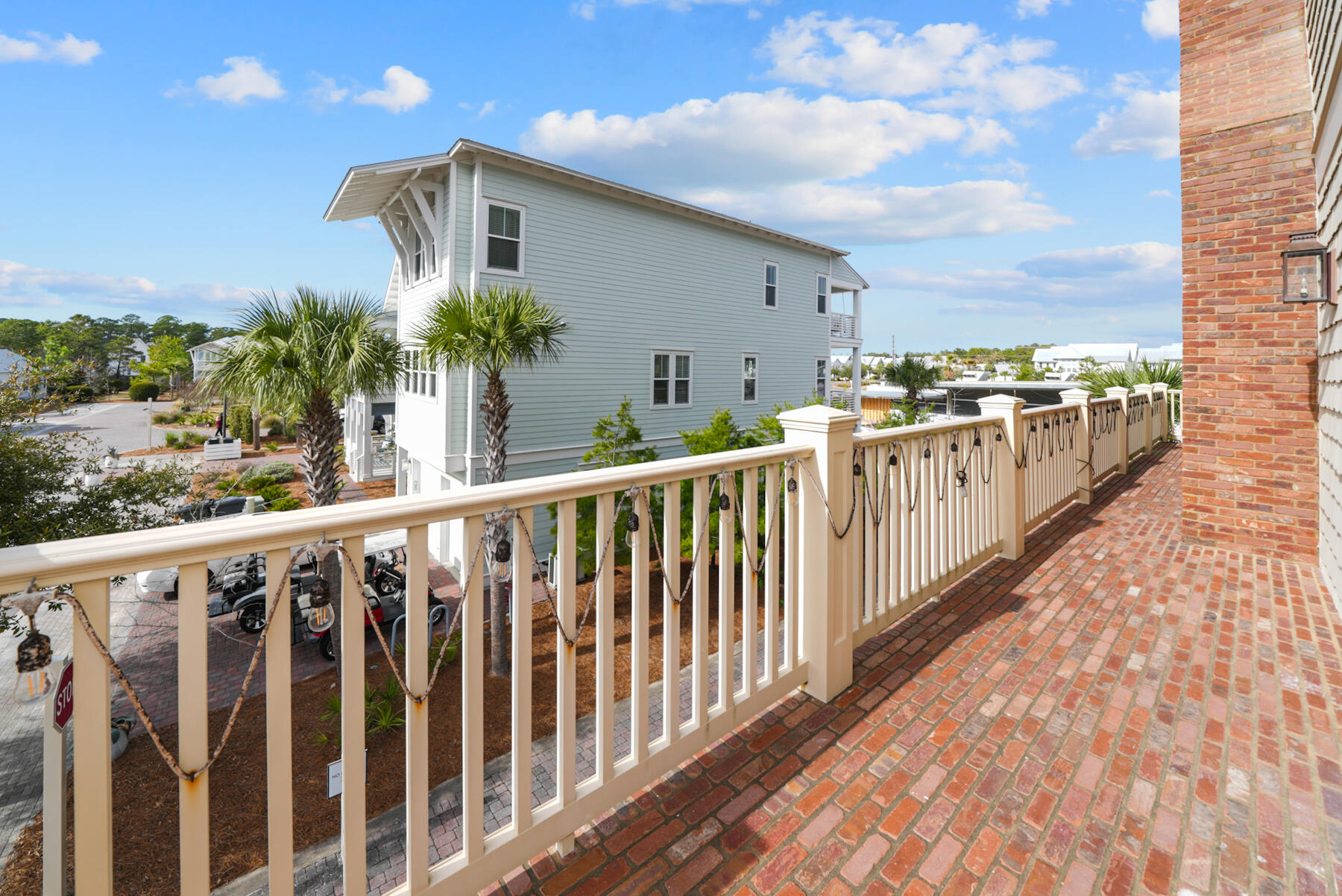 PROMINENCE/LUXURY TOWNHOMES - Residential
