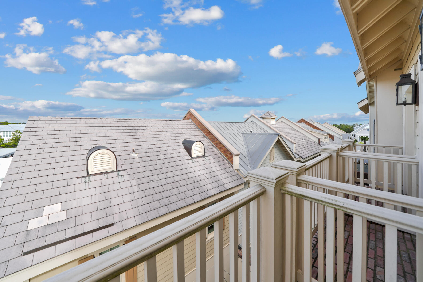 PROMINENCE/LUXURY TOWNHOMES - Residential