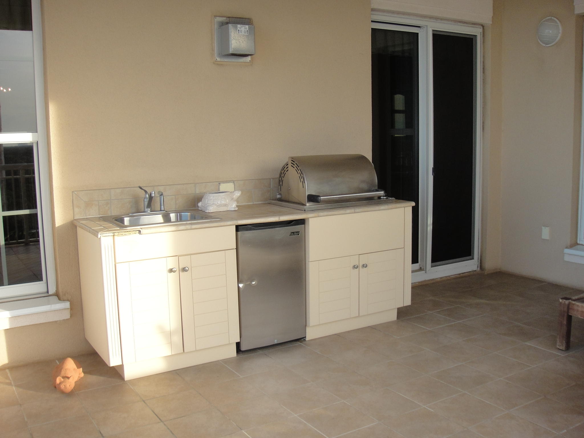ONE WATER PLACE - Residential