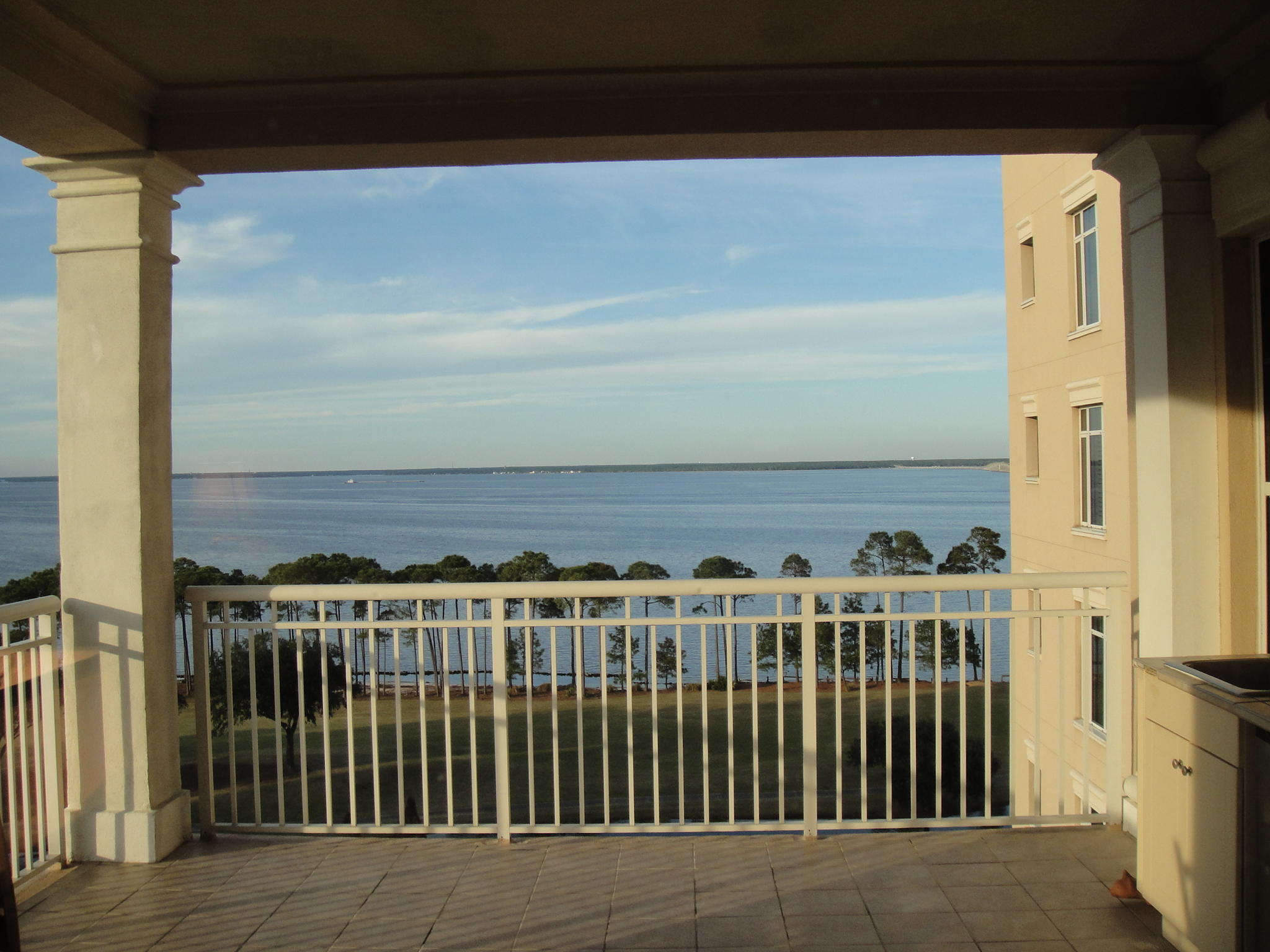 ONE WATER PLACE - Residential