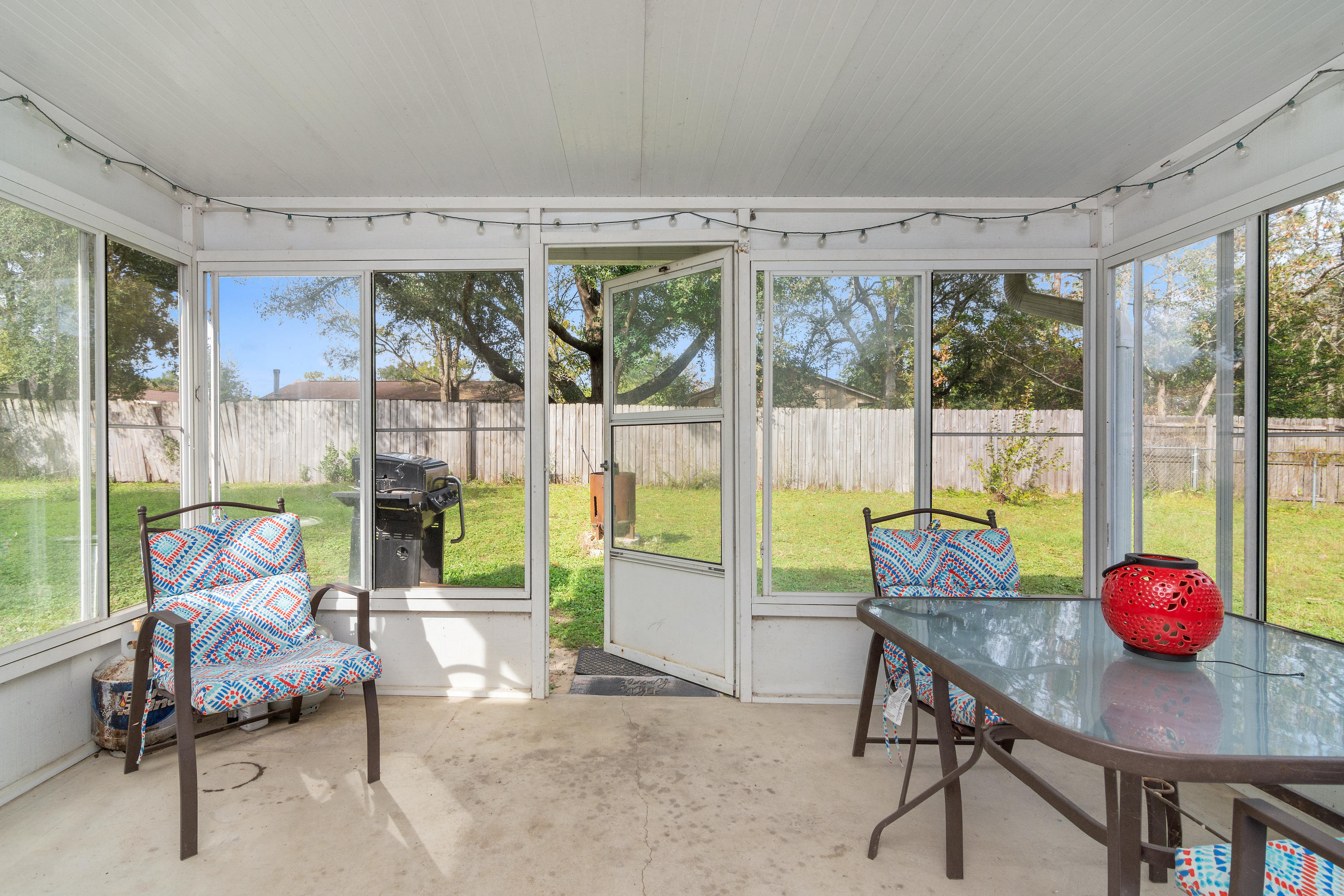 HILLTOP ACRES - Residential