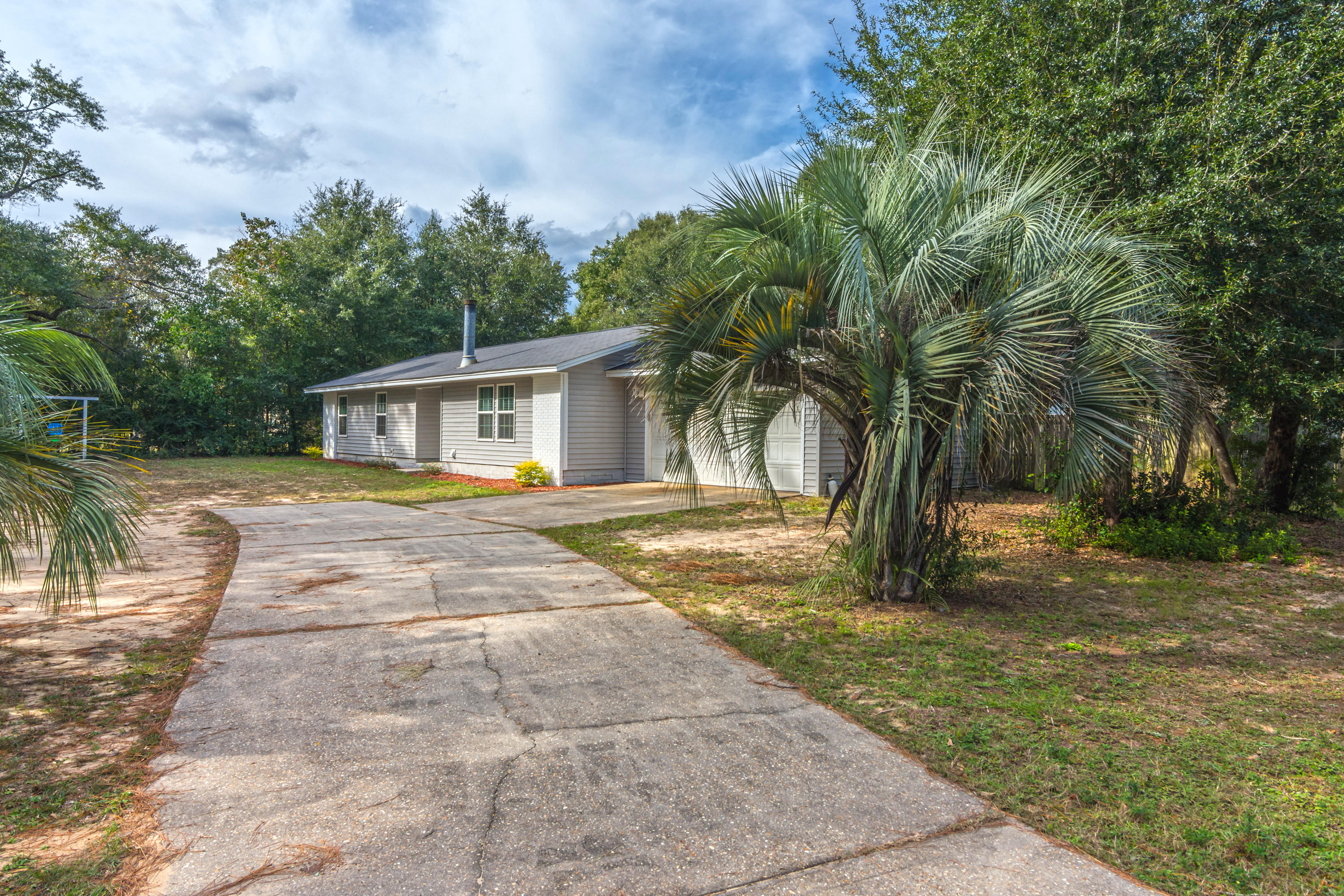 HILLTOP ACRES - Residential