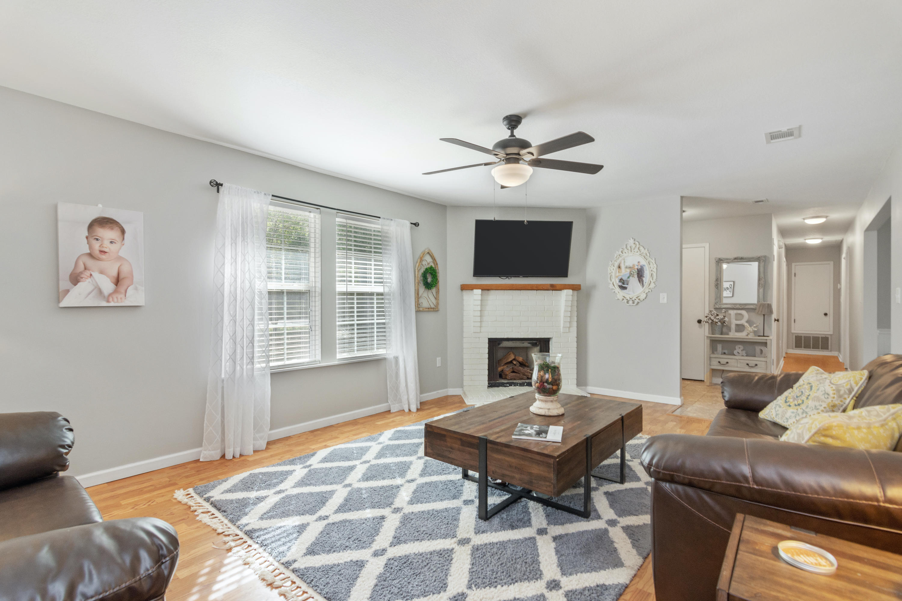 HILLTOP ACRES - Residential