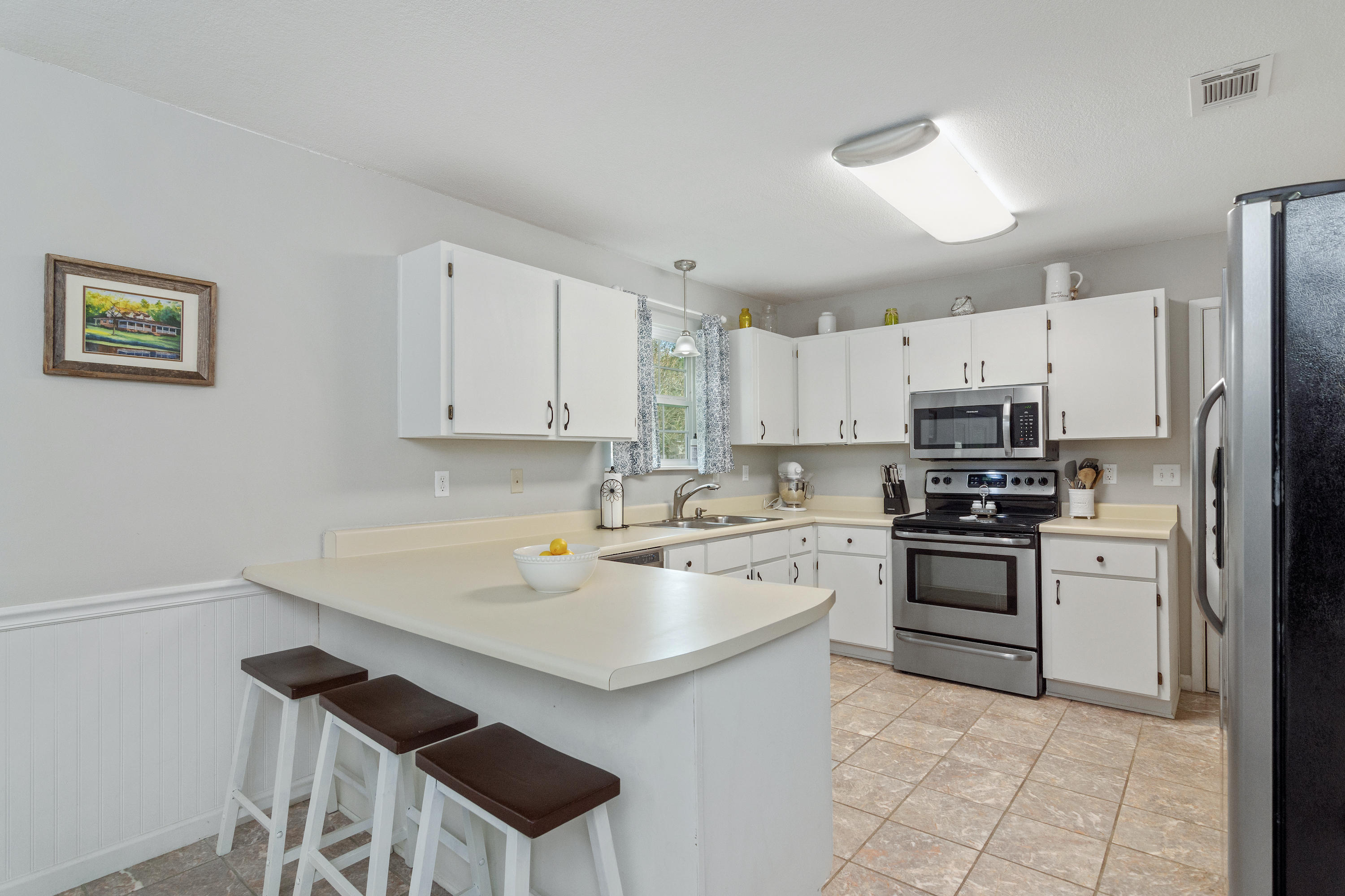 HILLTOP ACRES - Residential