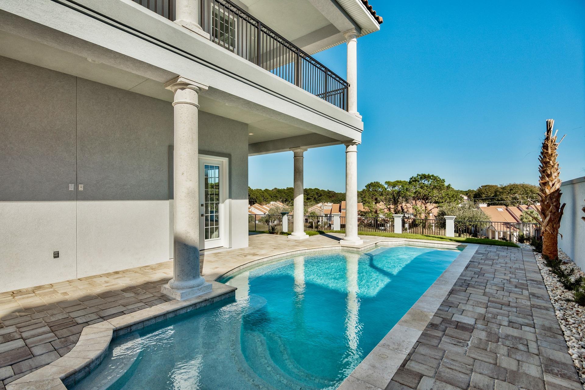 TIVOLI RIDGE - Residential