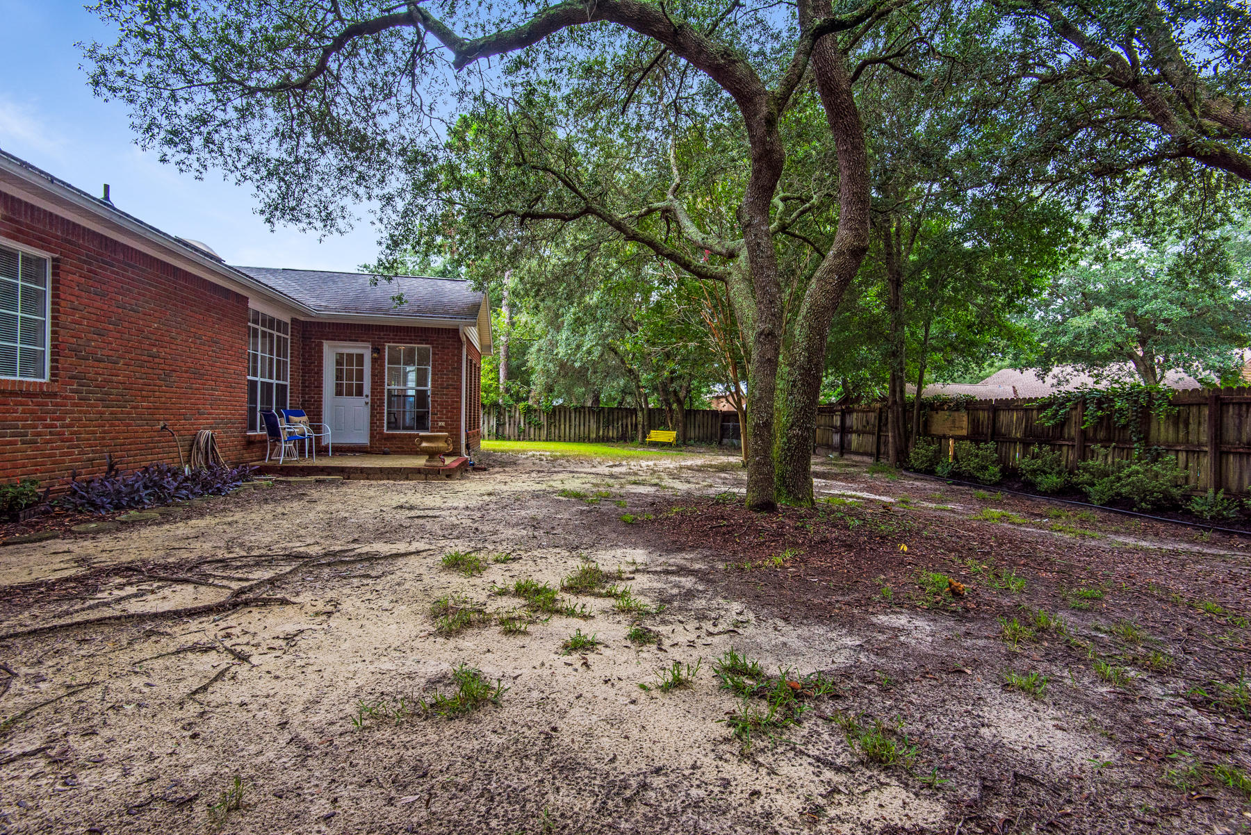 ROCKY BAYOU COUNTRY CLUB ESTATES 7 - Residential