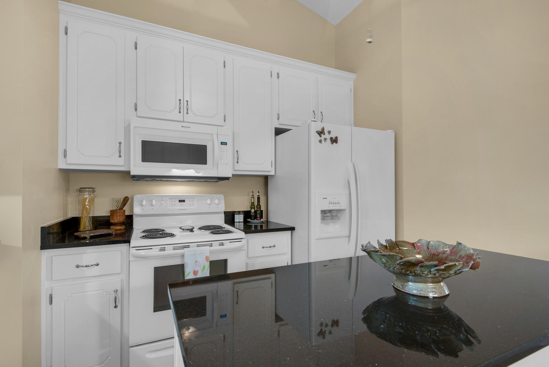 ROCKY BAYOU COUNTRY CLUB ESTATES 7 - Residential