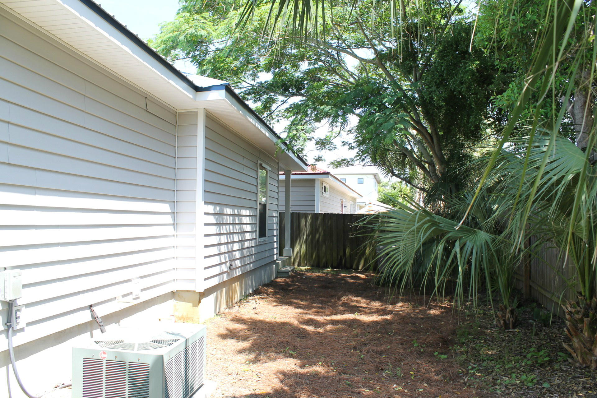 FRANGISTA BEACH 2ND ADDN - Residential