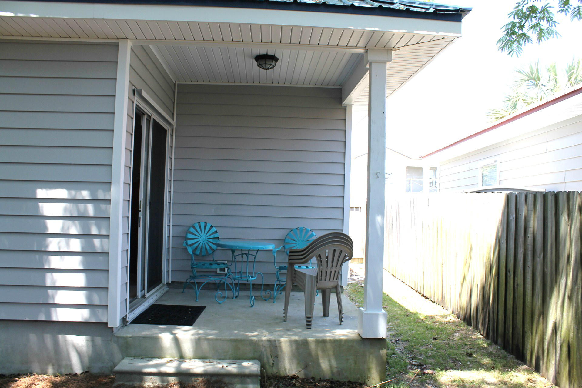 FRANGISTA BEACH 2ND ADDN - Residential