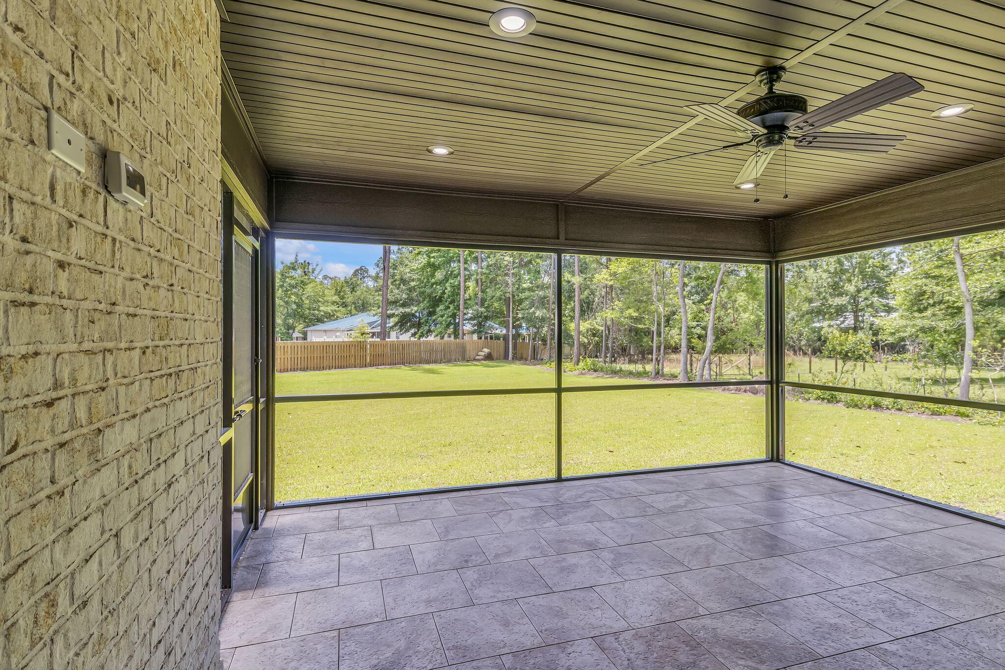 LAGRANGE SHORES - Residential