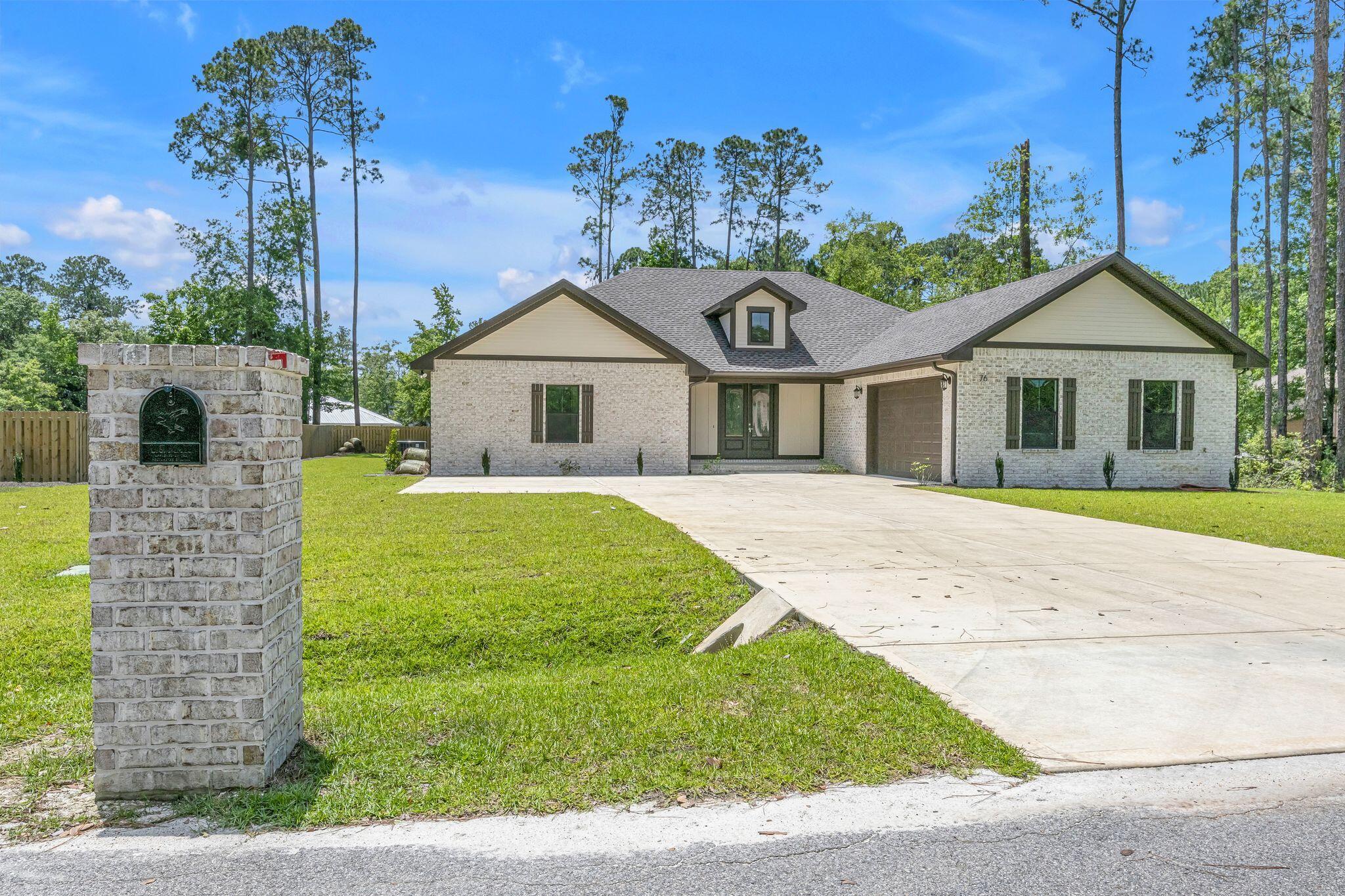 LAGRANGE SHORES - Residential