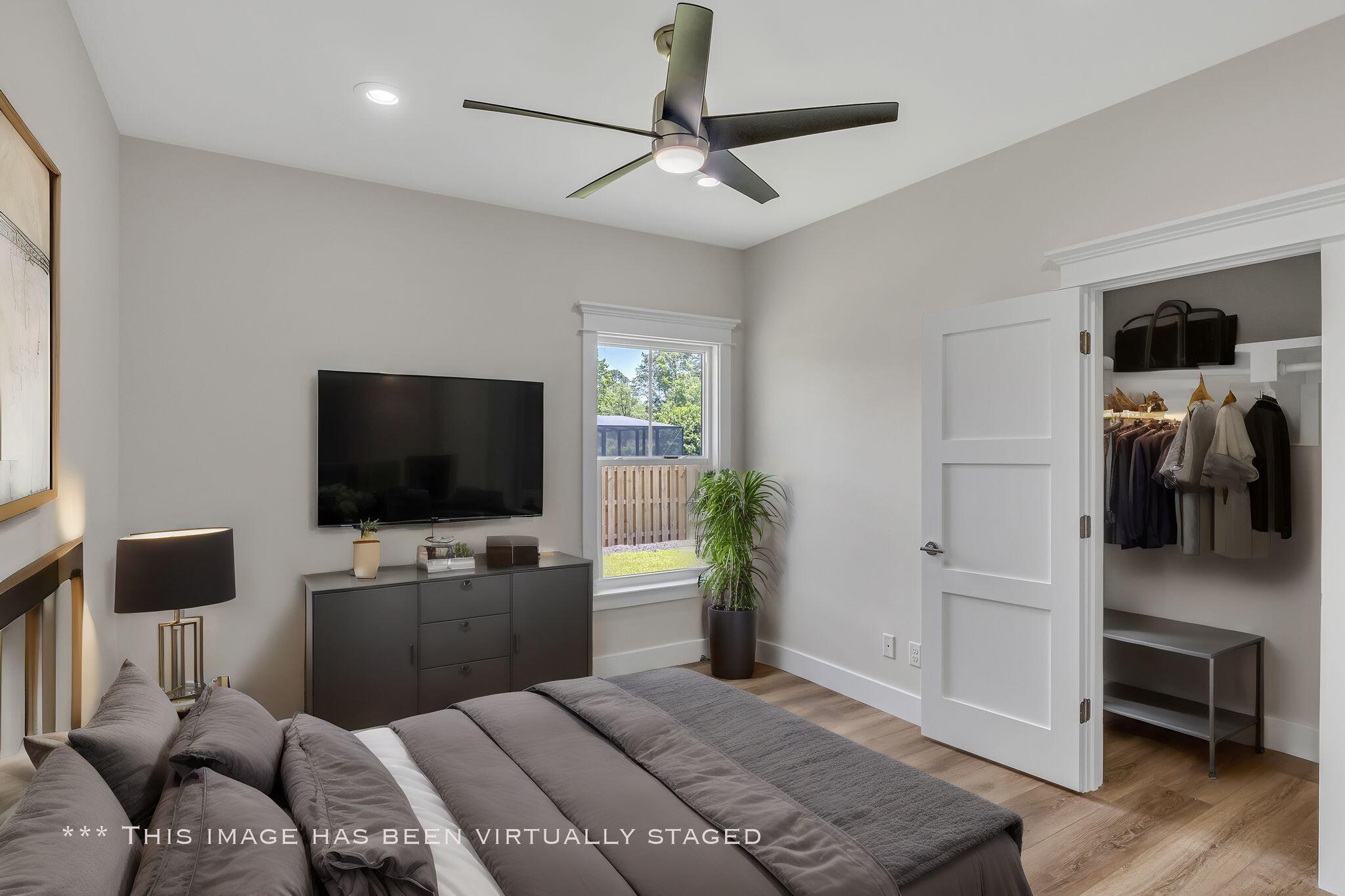 LAGRANGE SHORES - Residential