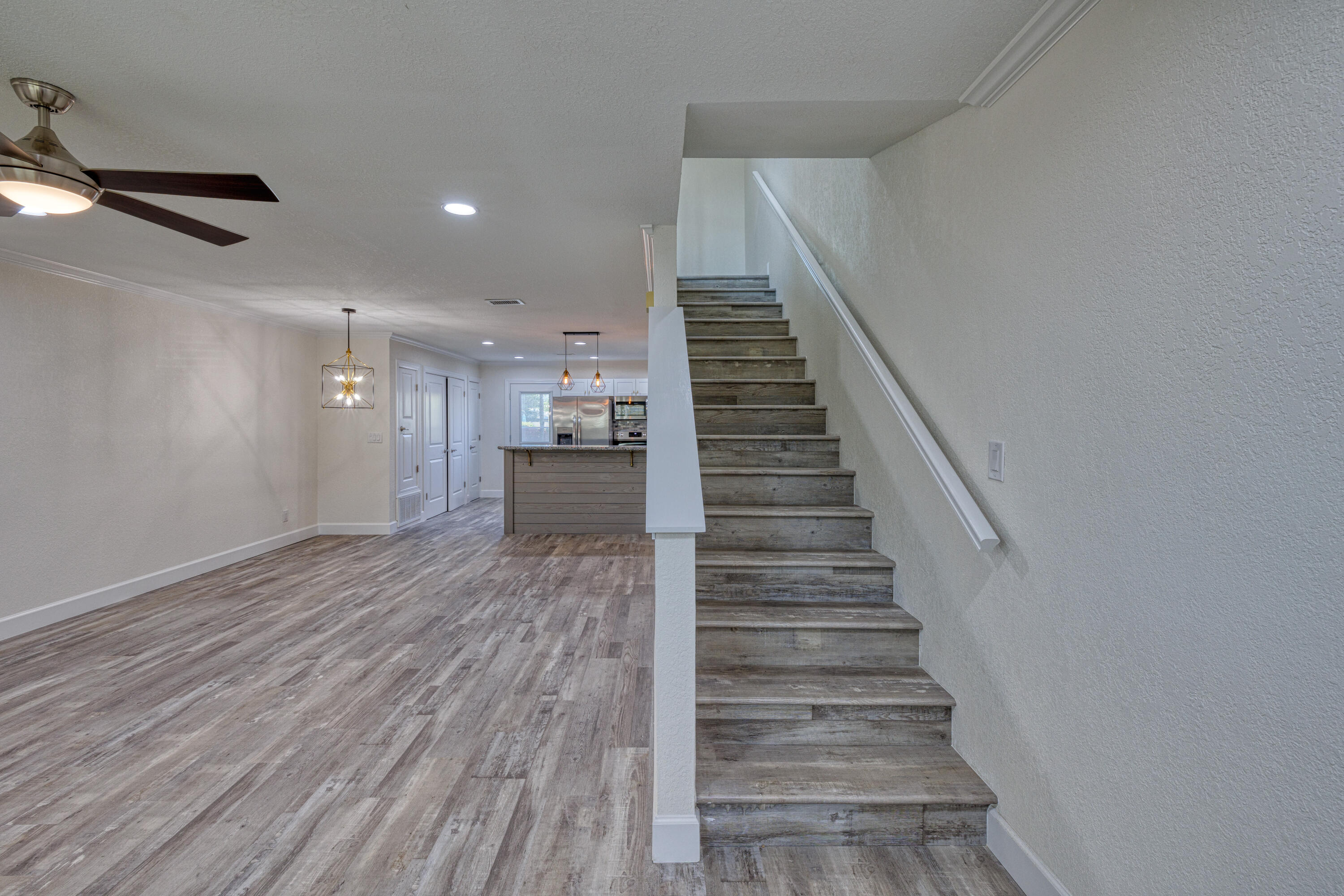 WOODLAND SHORES T/H PH 1 - Residential