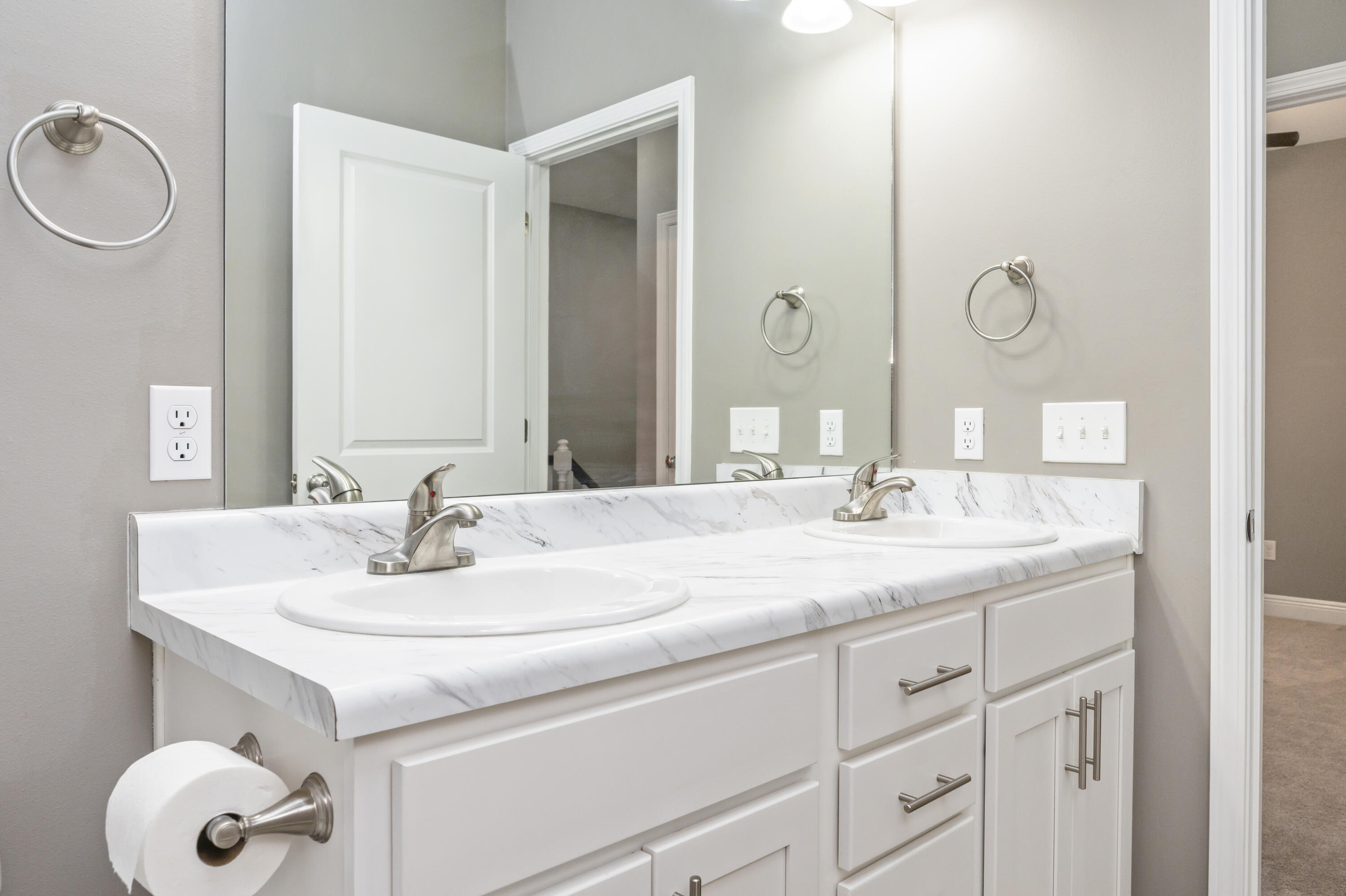 SHILOH PLACE - Residential Lease