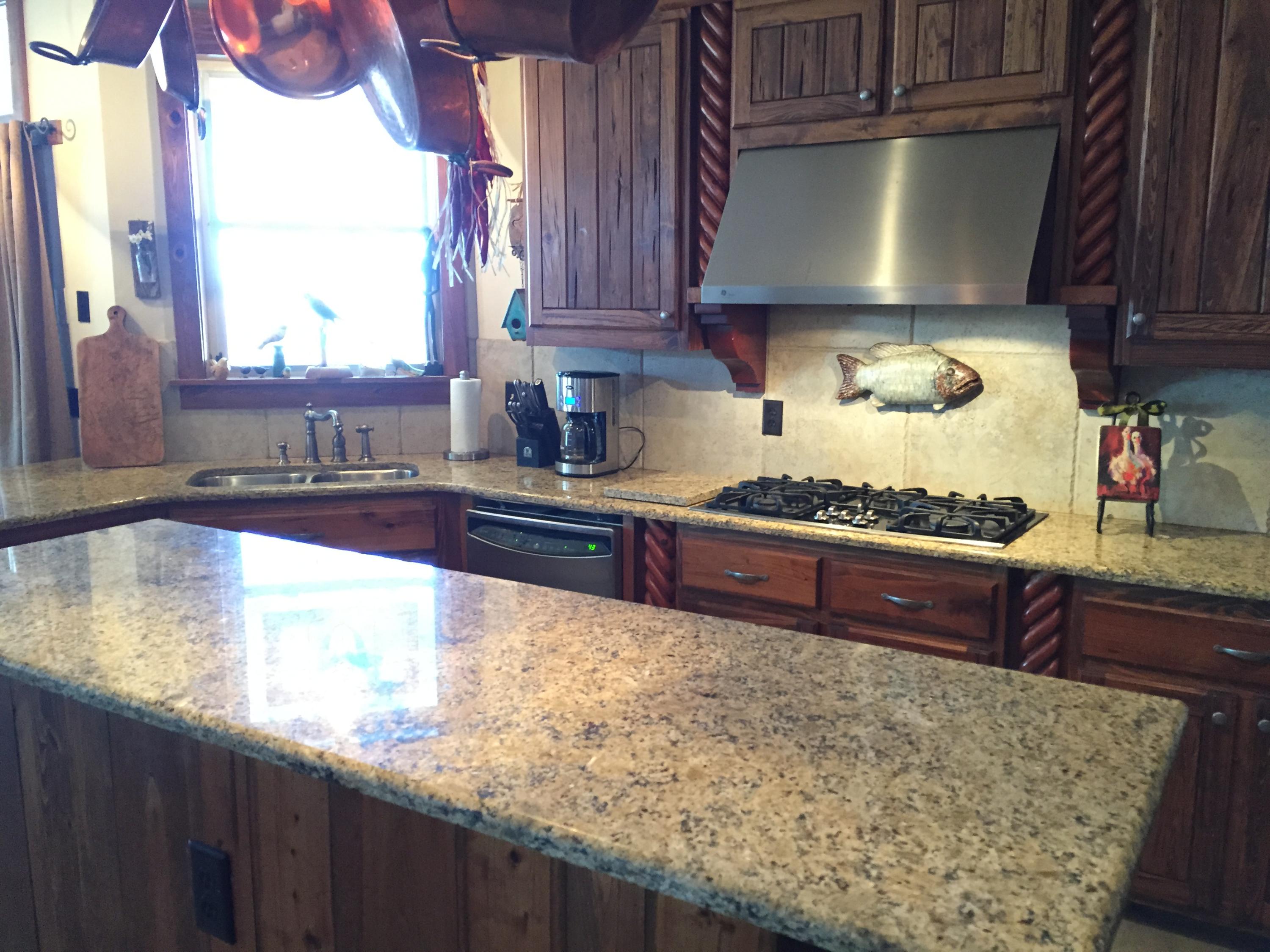 HEWETT BAYOU - Residential