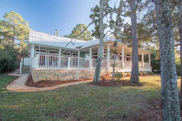 HEWETT BAYOU - Residential