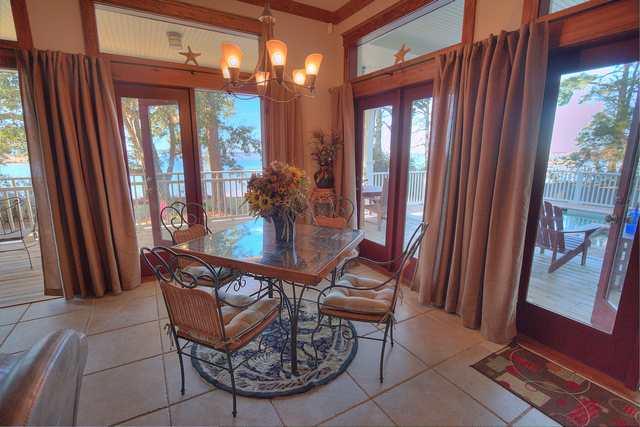 HEWETT BAYOU - Residential