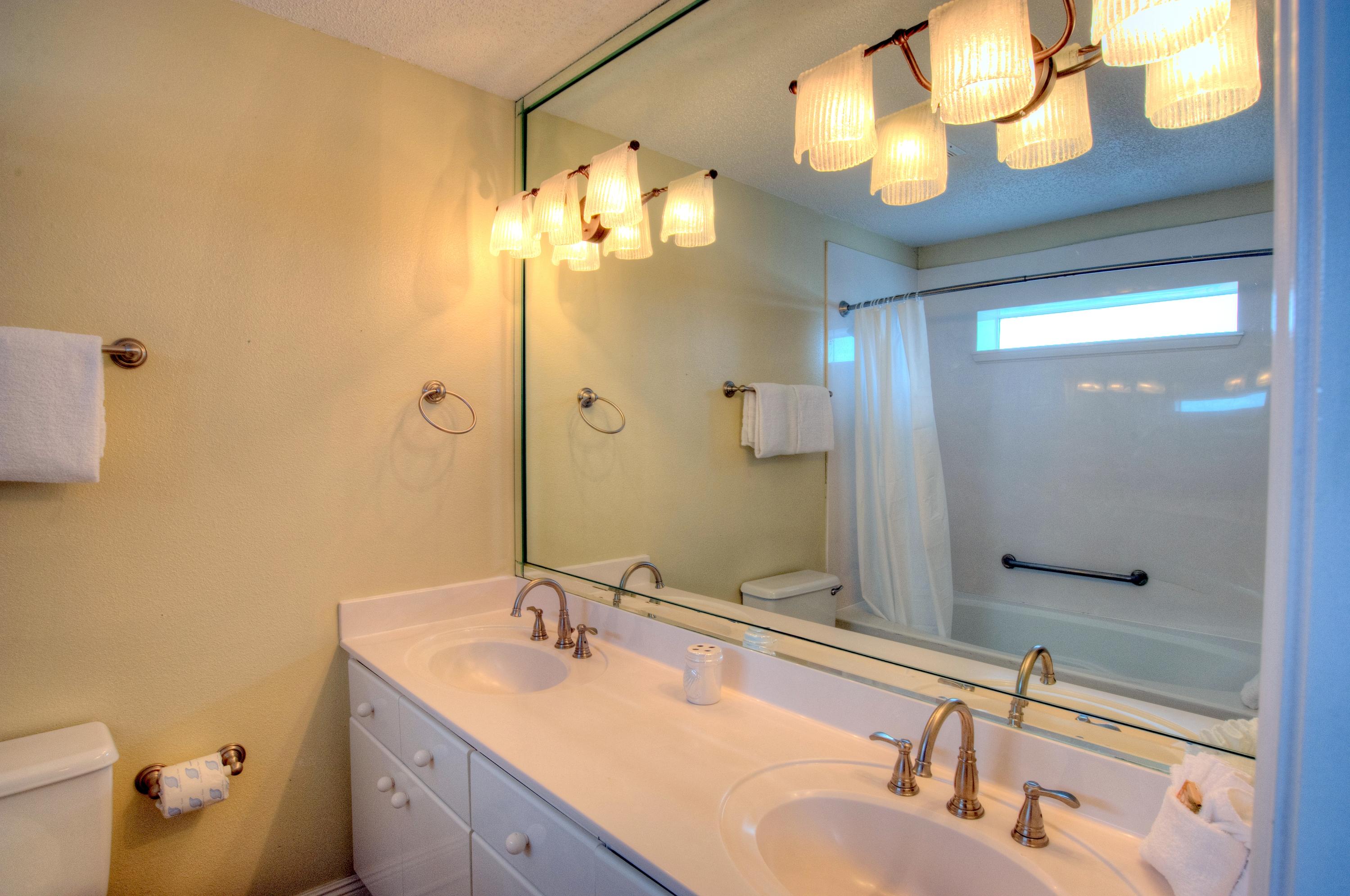 EMERALD DUNES CONDO - Residential