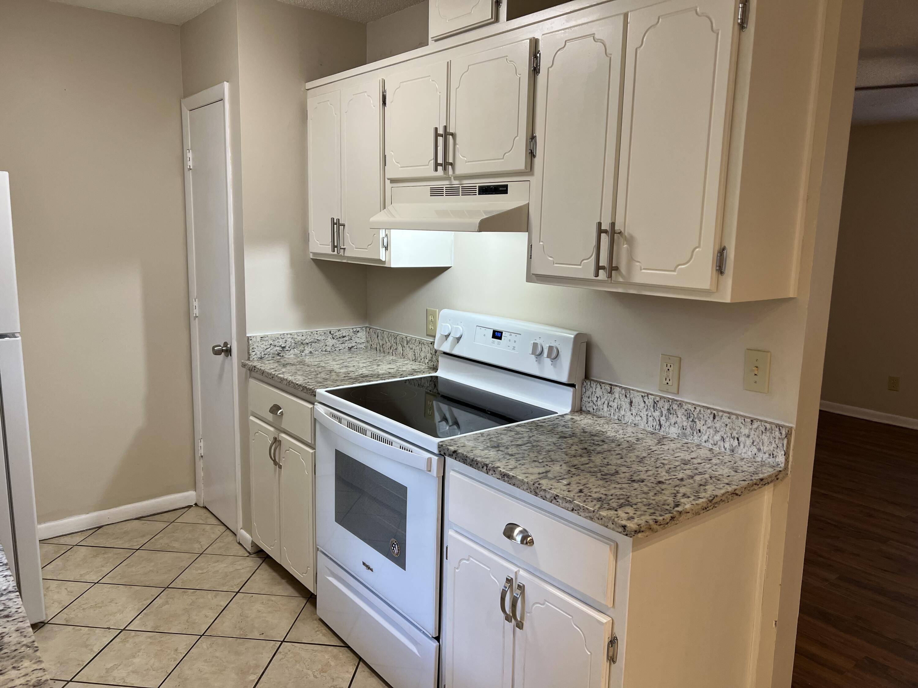 Plat of Defuniak Springs - Residential Lease