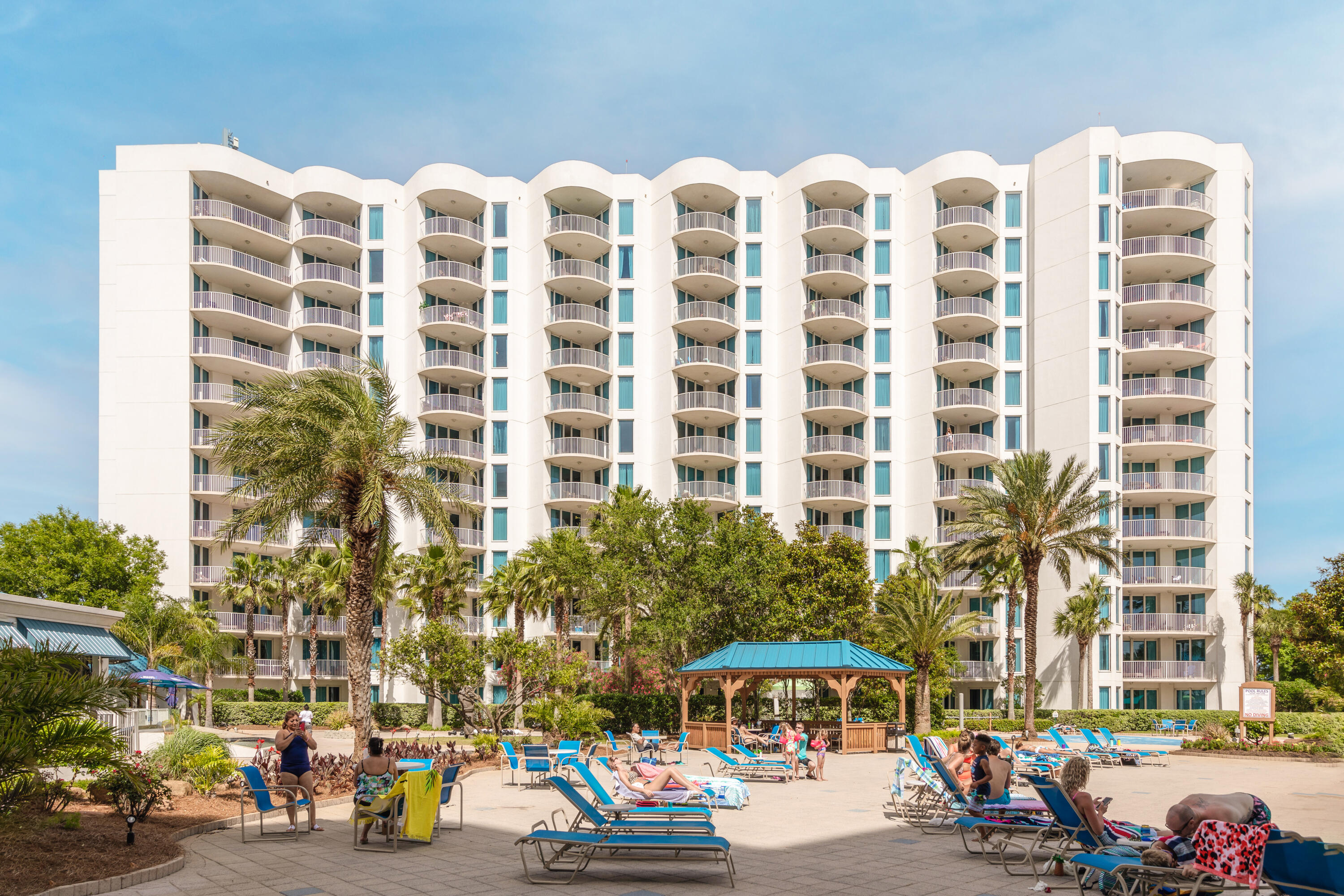 THE PALMS OF DESTIN - Residential