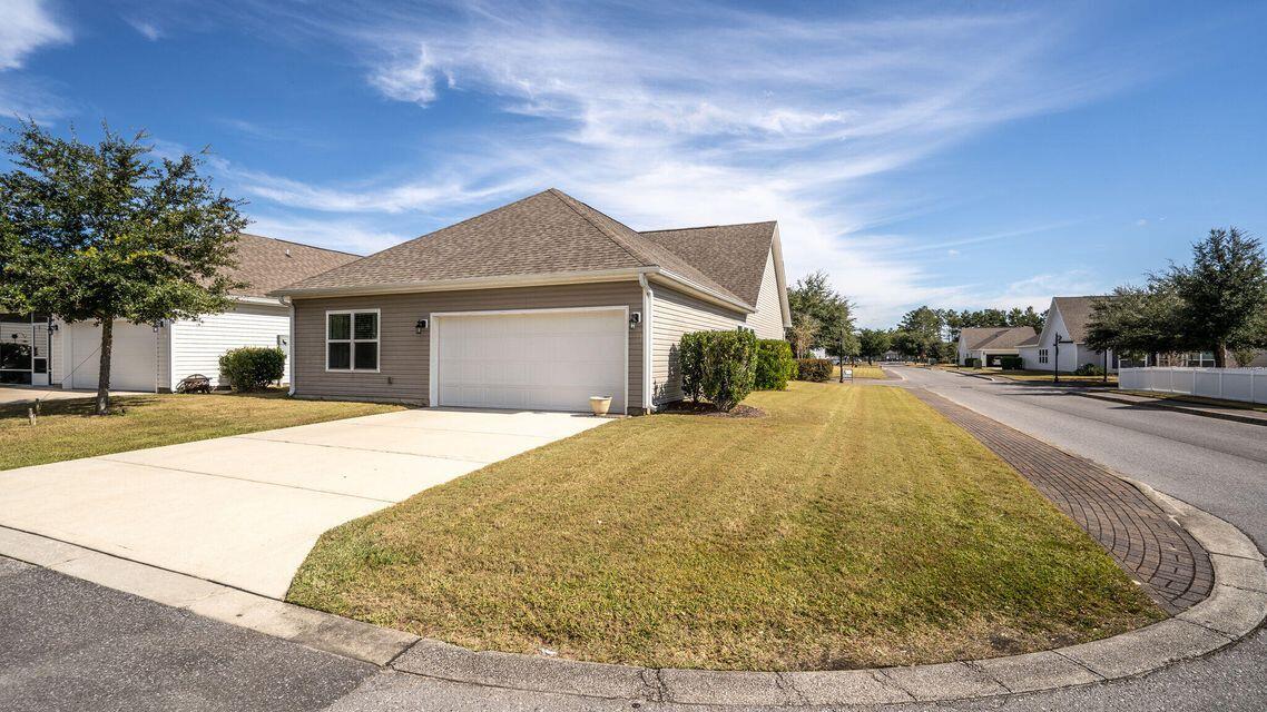 HAMMOCK BAY - Residential Lease