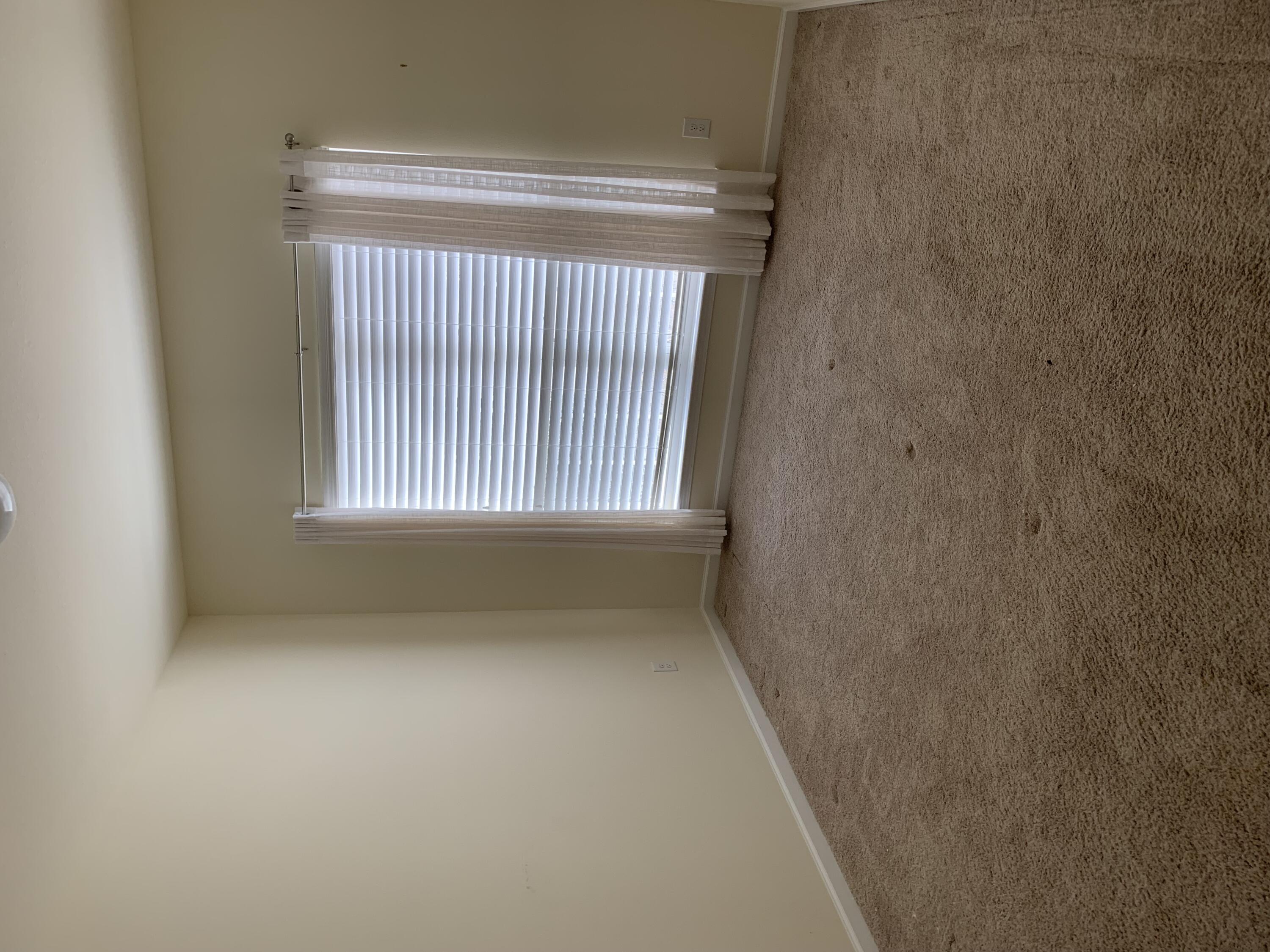 HAMMOCK BAY - Residential Lease