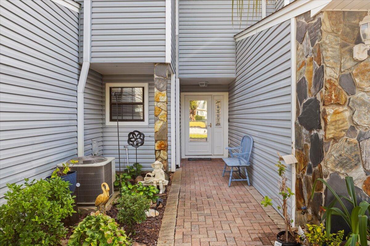 SEA PINES - Residential