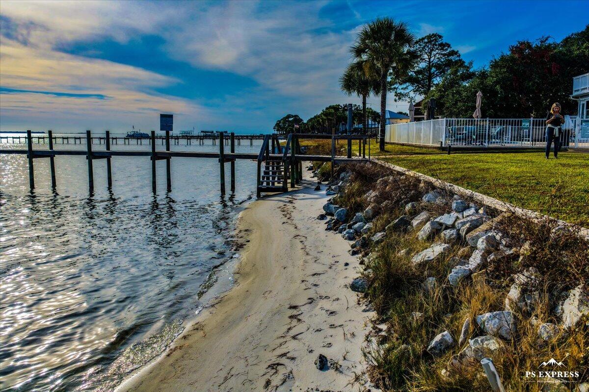 SEA PINES - Residential