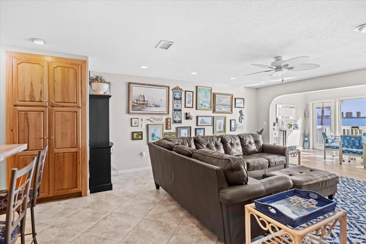 SEA PINES - Residential