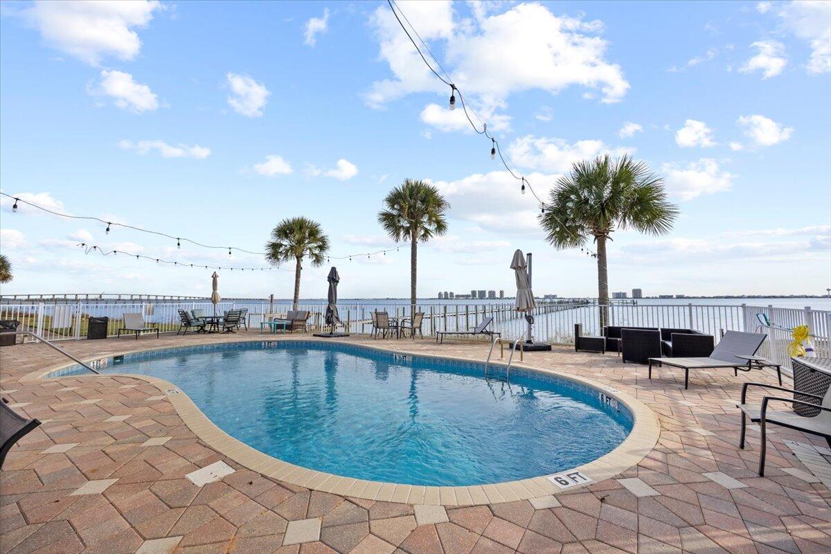 SEA PINES - Residential