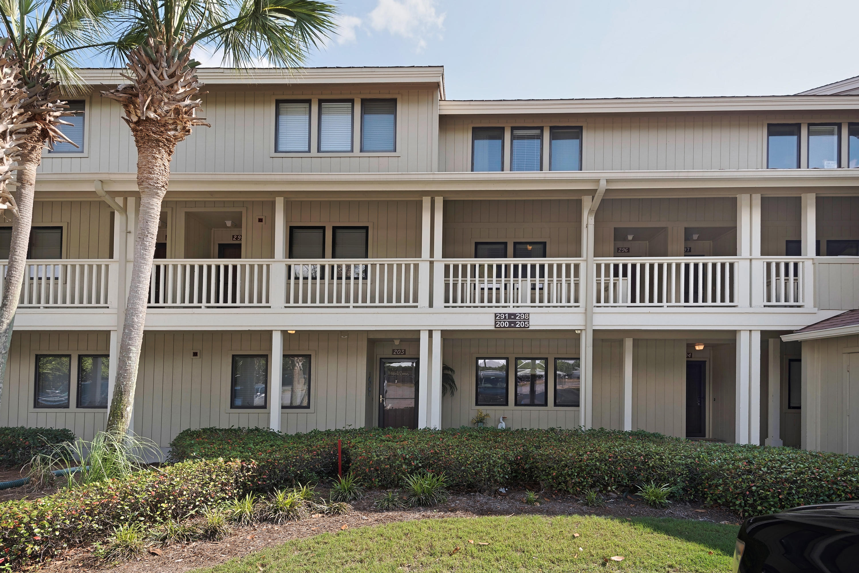 SEASCAPE CONDO PH 7C - Residential