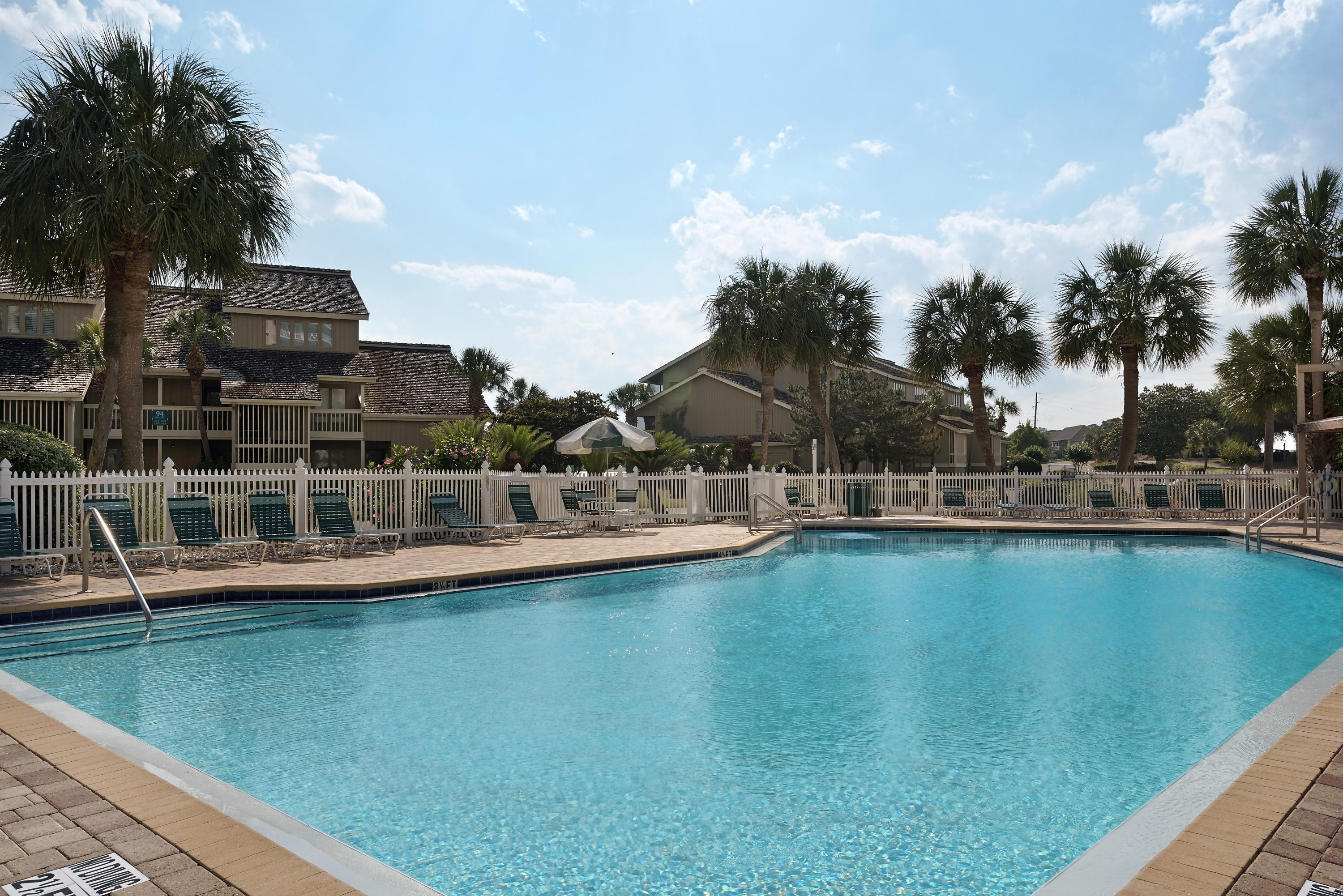 SEASCAPE CONDO PH 7C - Residential